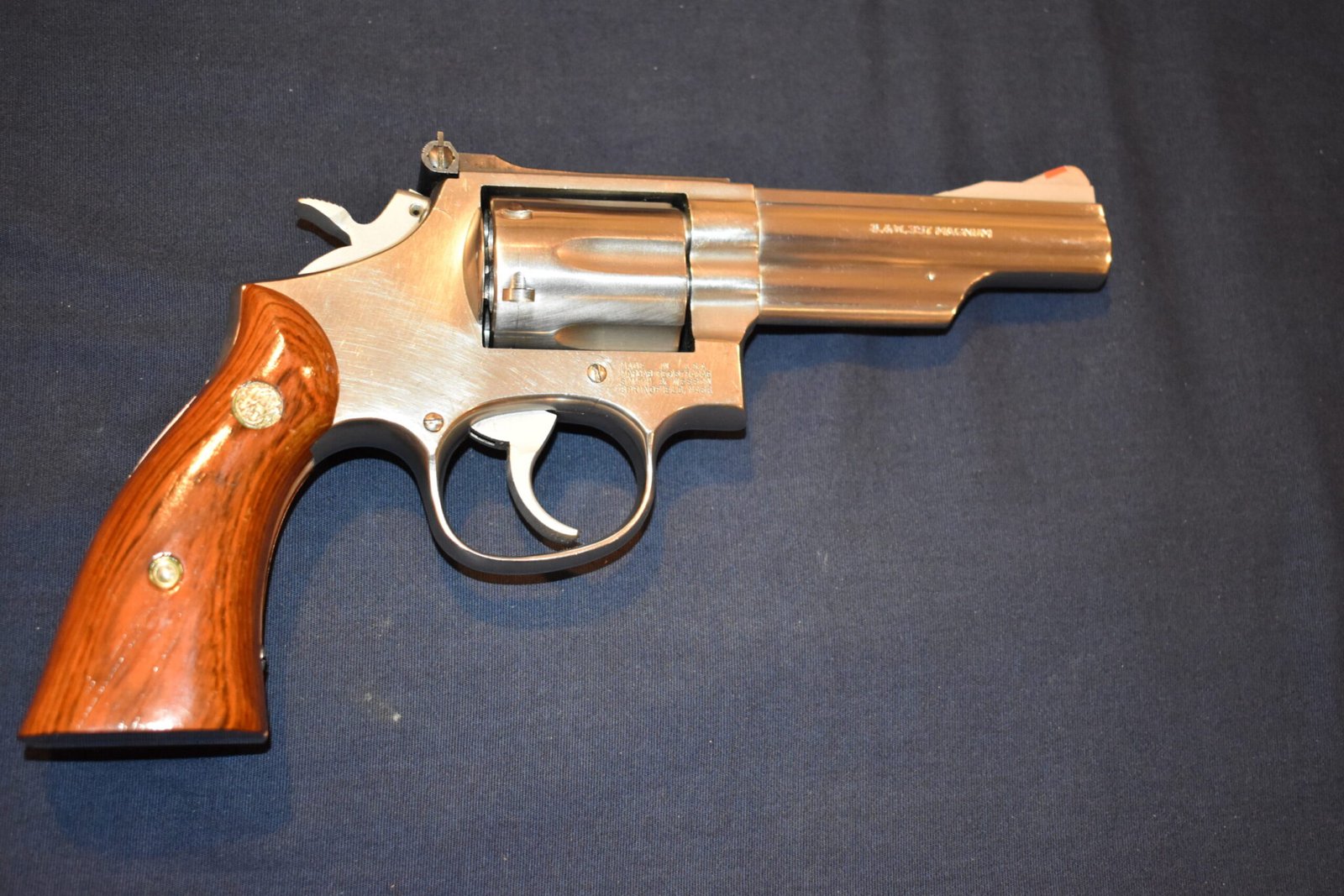 SMITH & WESSON K FRAME FACTORY PRESENTATION GRIPS KSQPM2 - Image 7