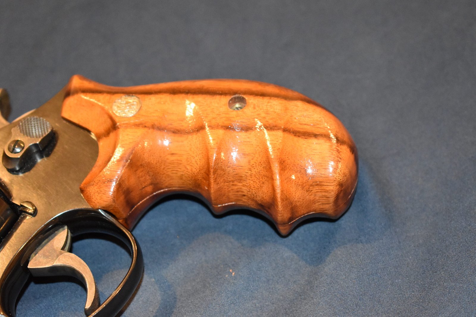 SMITH & WESSON N FRAME SQUARE BUTT COMBAT GRIPS SWNRBC3 - Image 12