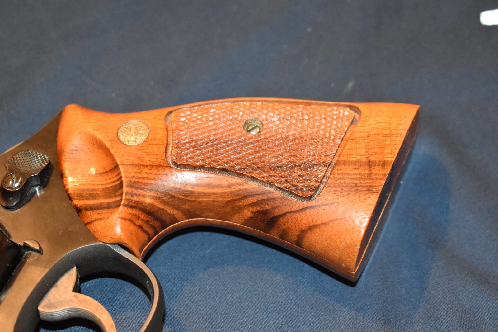 SMITH & WESSON FACTORY N FRAME TARGET GRIPS NT32 - Image 12