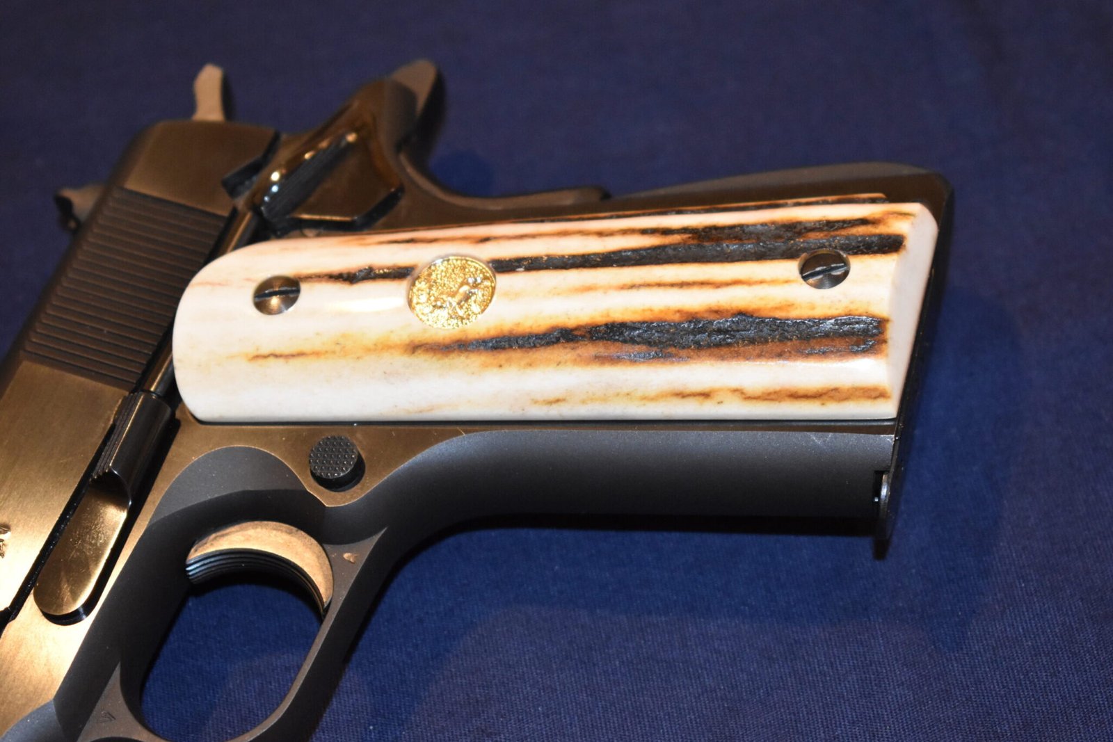 COLT 1911 SAMBAR STAG GRIPS 1911SS33 - Image 12