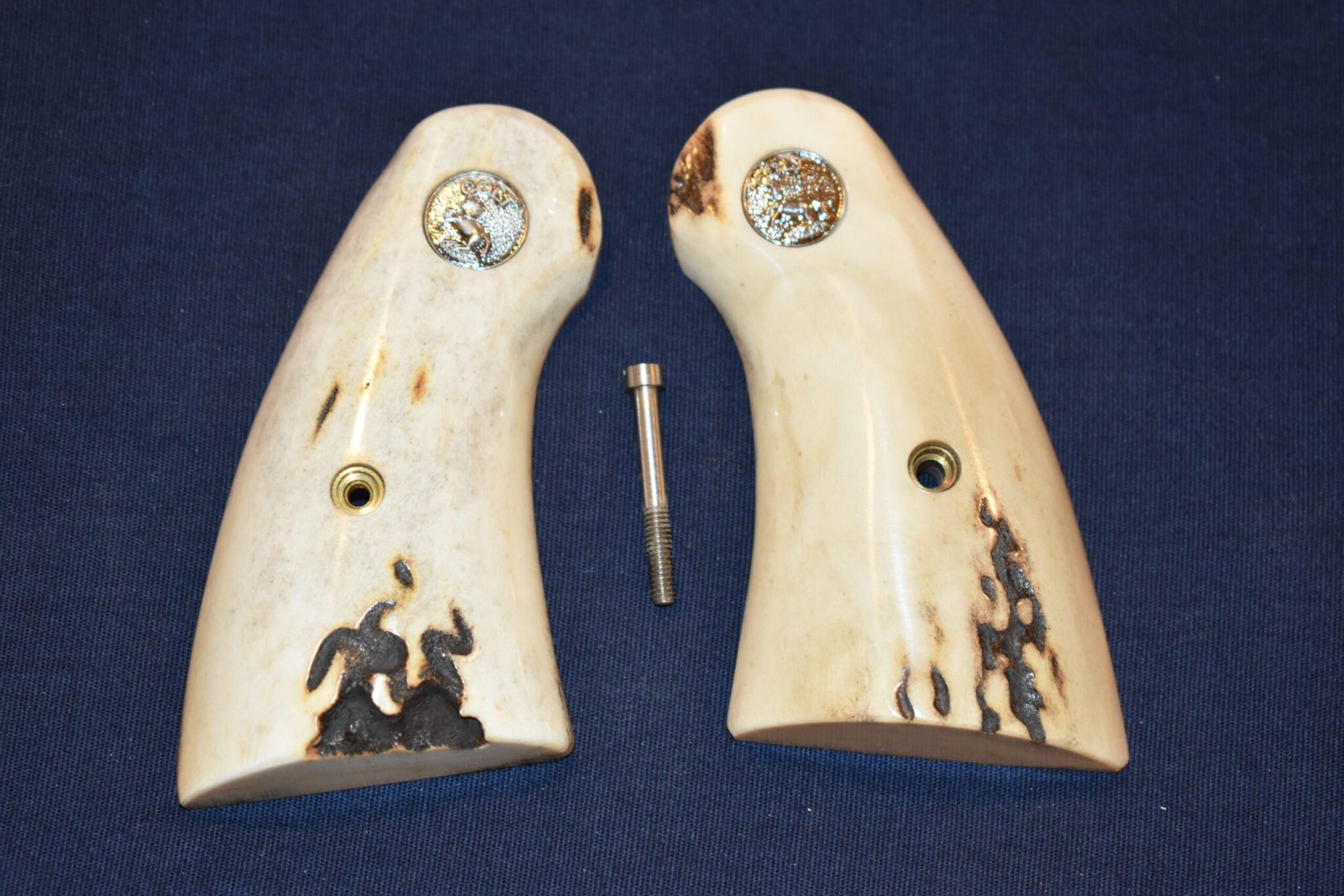 COLT PYTHON SAMBAR STAG GRIPS CPSS16