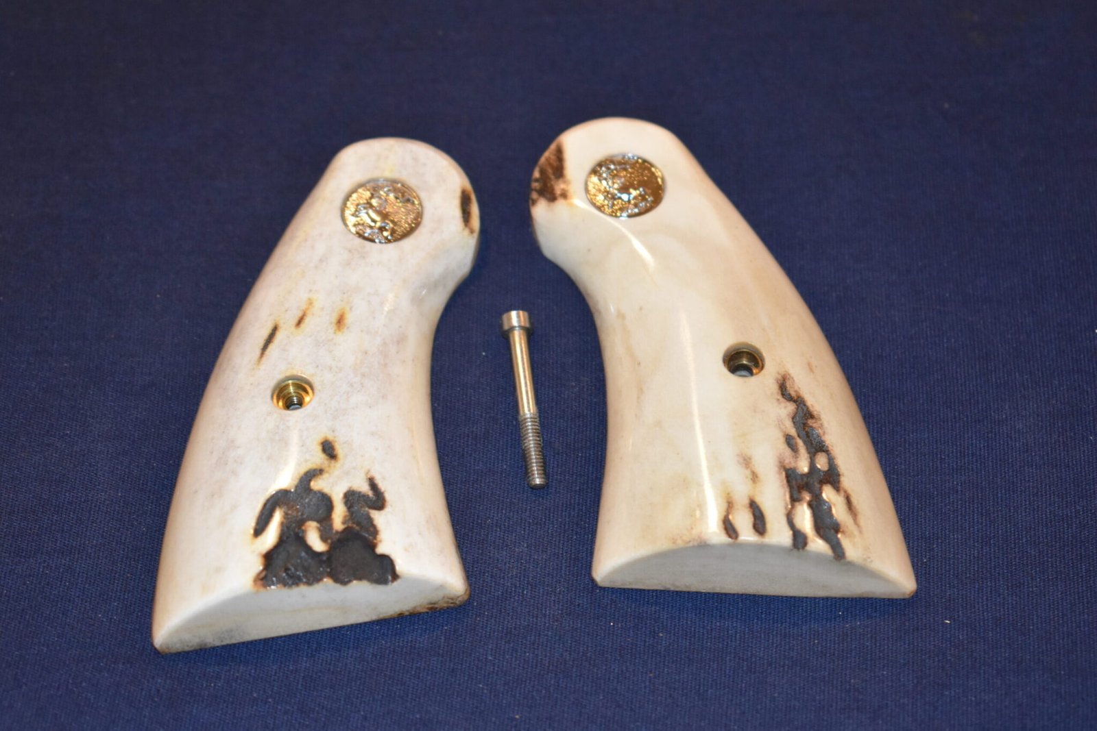 COLT PYTHON SAMBAR STAG GRIPS CPSS16 - Image 2