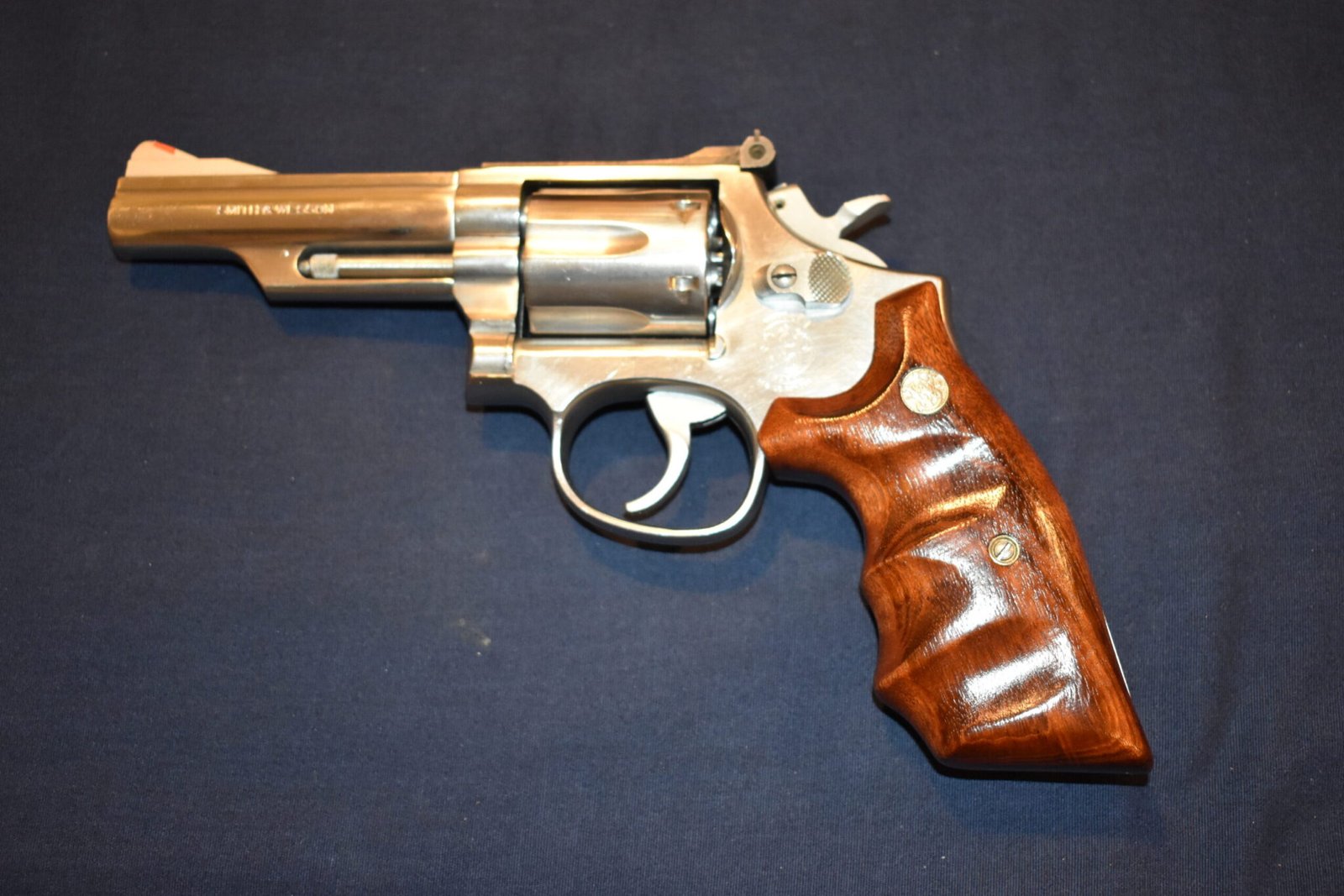 SMITH & WESSON K FRAME SQUARE BUTT FACTORY COMBAT GRIPS KSQC3 - Image 4