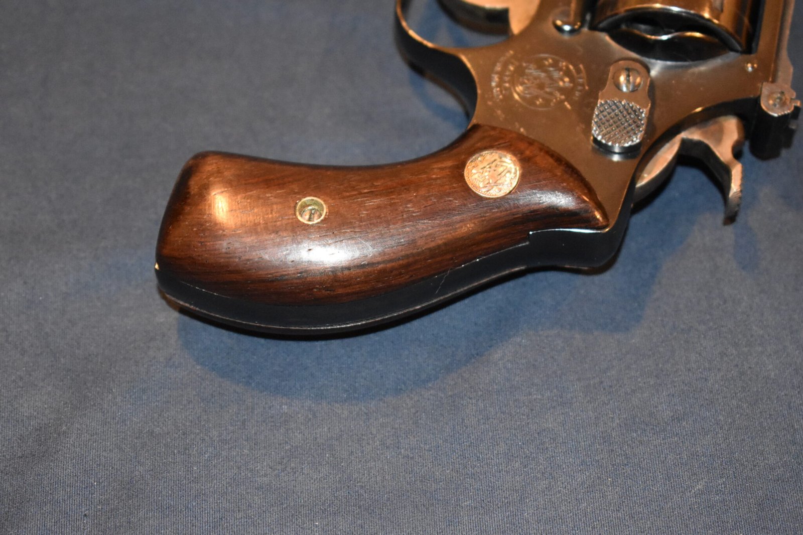 SMITH & WESSON J FRAME ROSEWOOD PRESENTATION MAGNA GRIPS JPM1 - Image 5