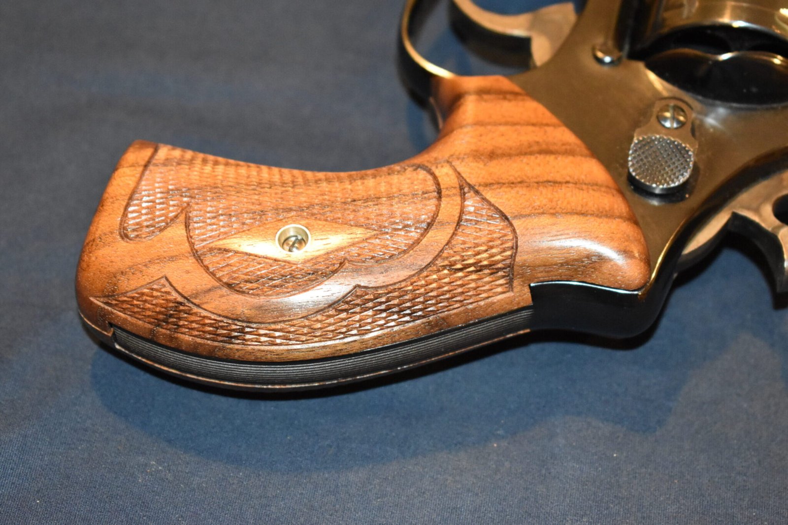 KEITH BROWN CUSTOM SMITH & WESSON N FRAME ROUND BUTT "ROPER" GRIPS KBNR40 - Image 5