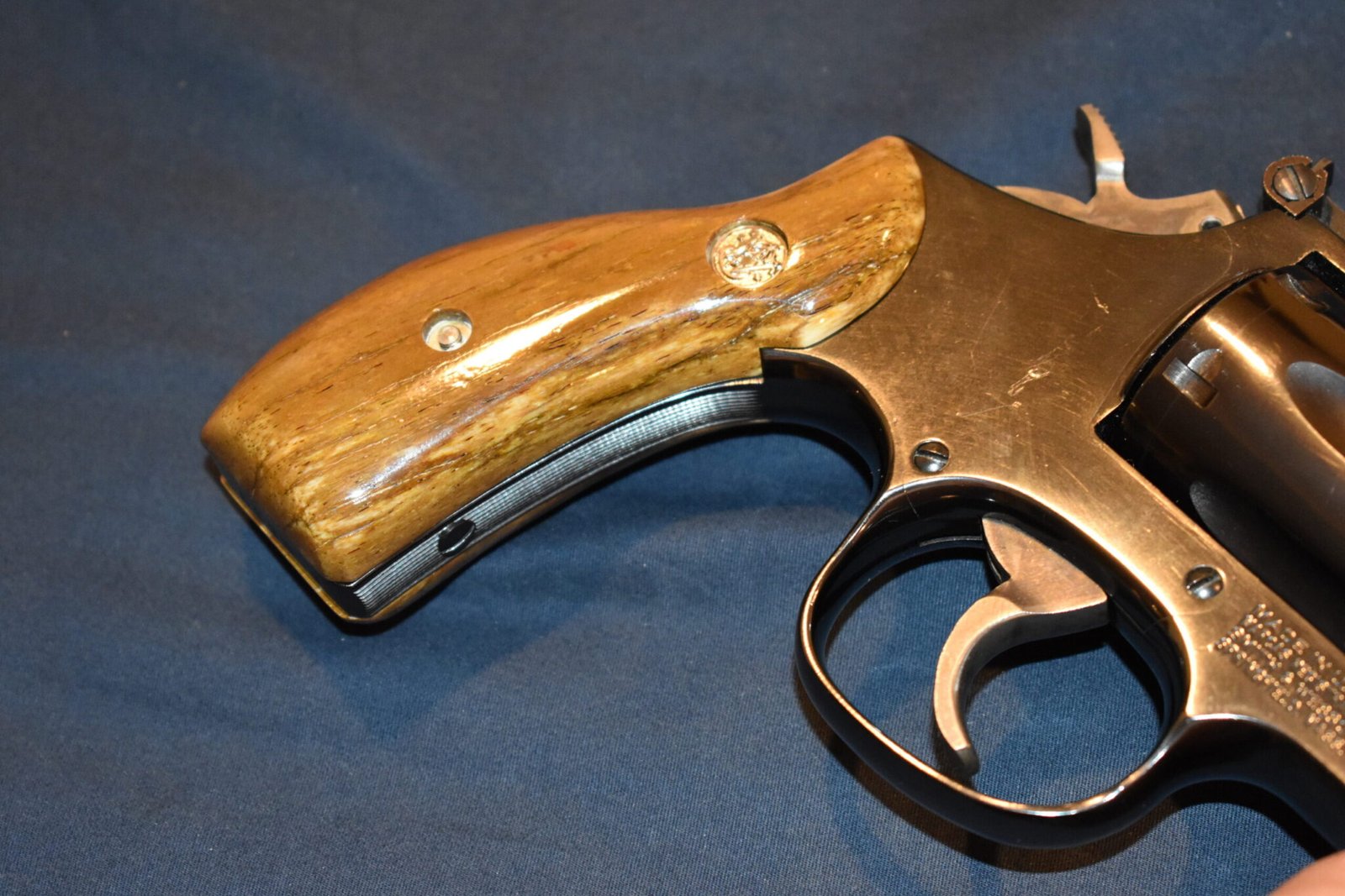 SMITH & WESSON K OR L FRAME ROUND BUTT GIRAFFE BONE GRIPS KRBGB9 - Image 10