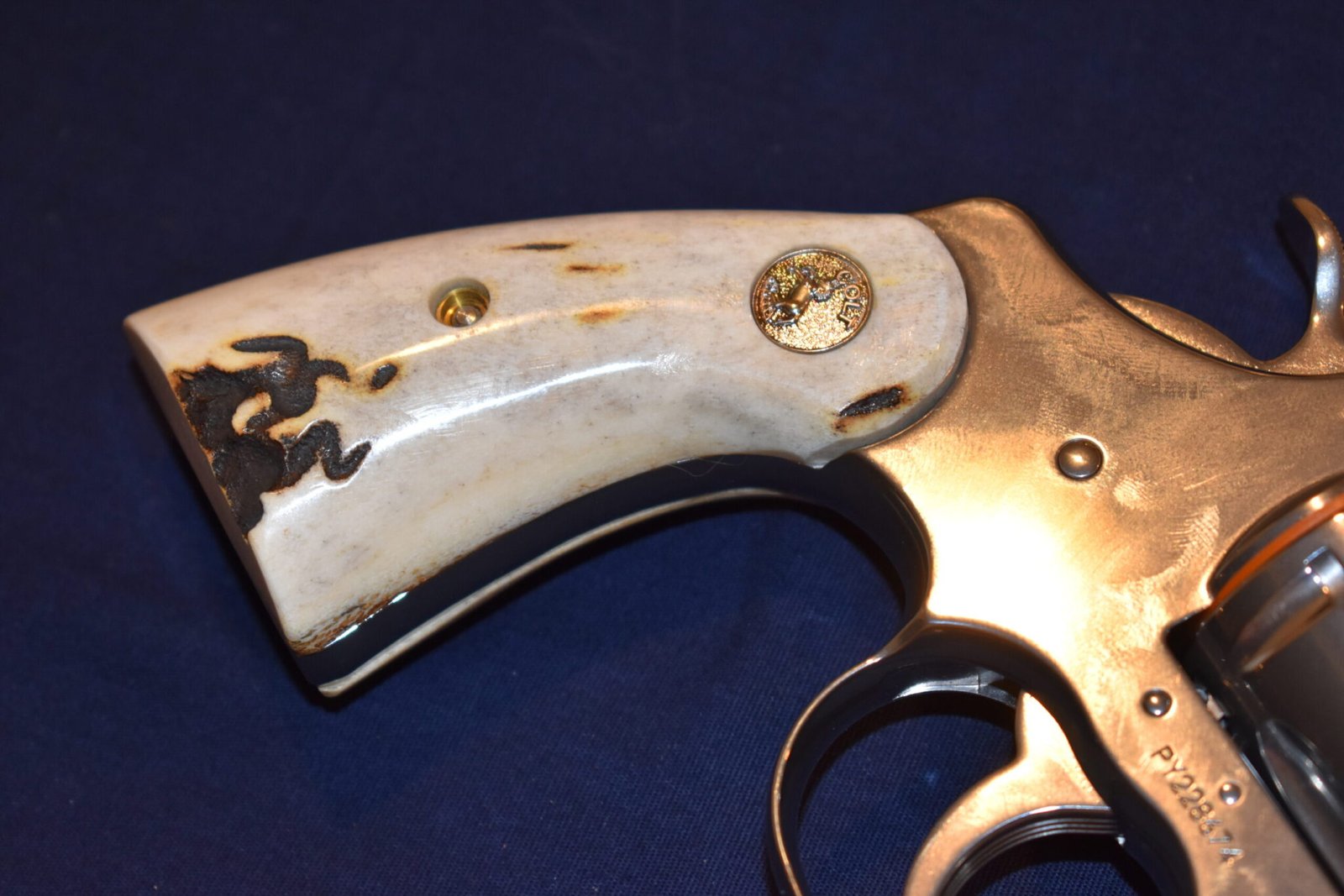 COLT PYTHON SAMBAR STAG GRIPS CPSS16 - Image 11