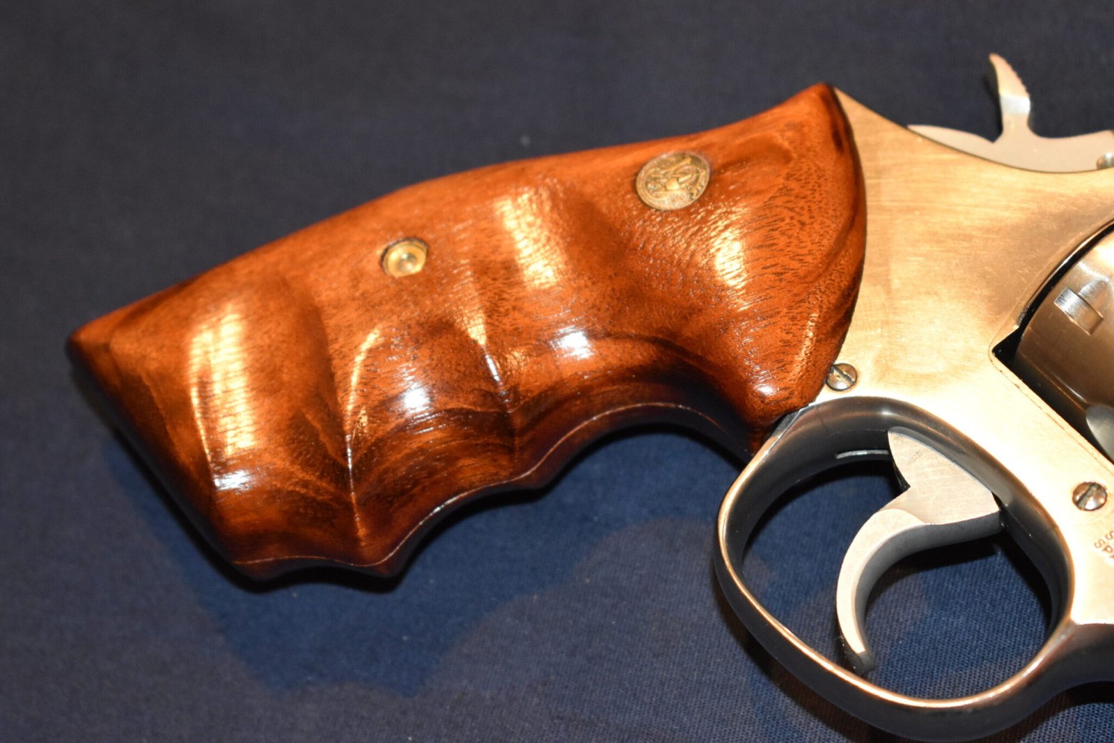 SMITH & WESSON K FRAME SQUARE BUTT FACTORY COMBAT GRIPS KSQC3 - Image 11