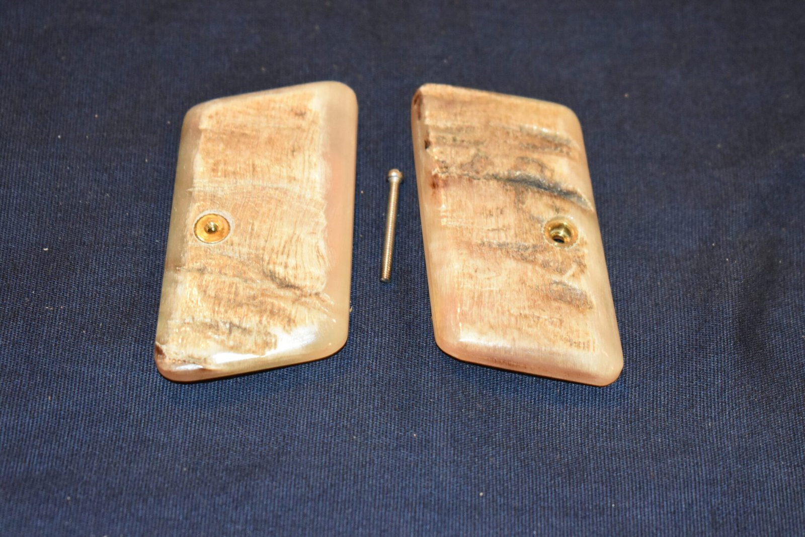 COLT 1908 VEST POCKET RAMS HORN GRIPS CVPRH2 - Image 2