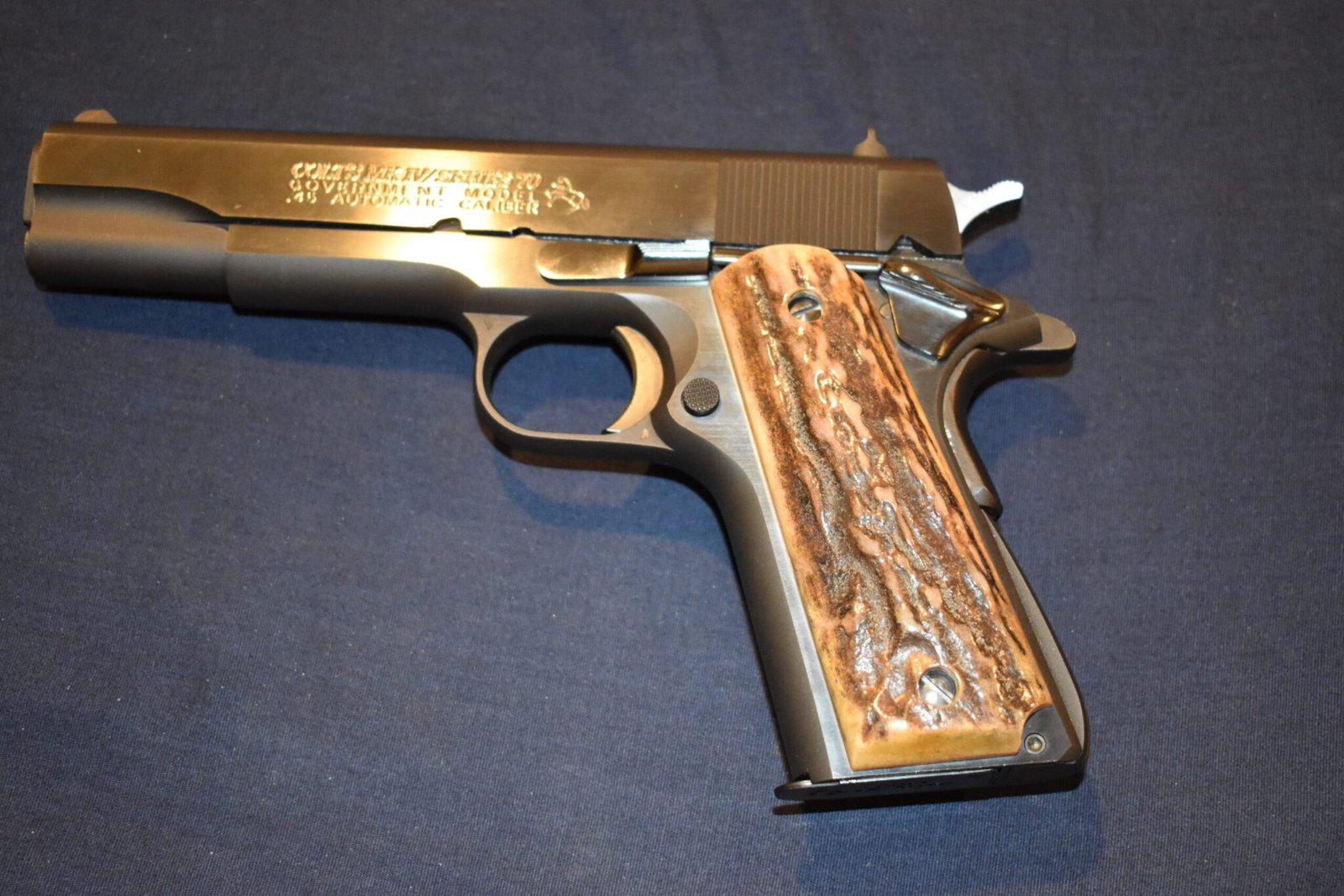 COLT 1911 VINTAGE SAMBAR STAG GRIPS 1911SS35 - Image 4