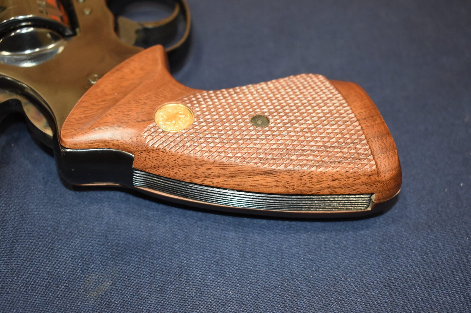 COLT TROOPER MK III FACTORY TARGET GRIPS TMK3-8 - Image 6