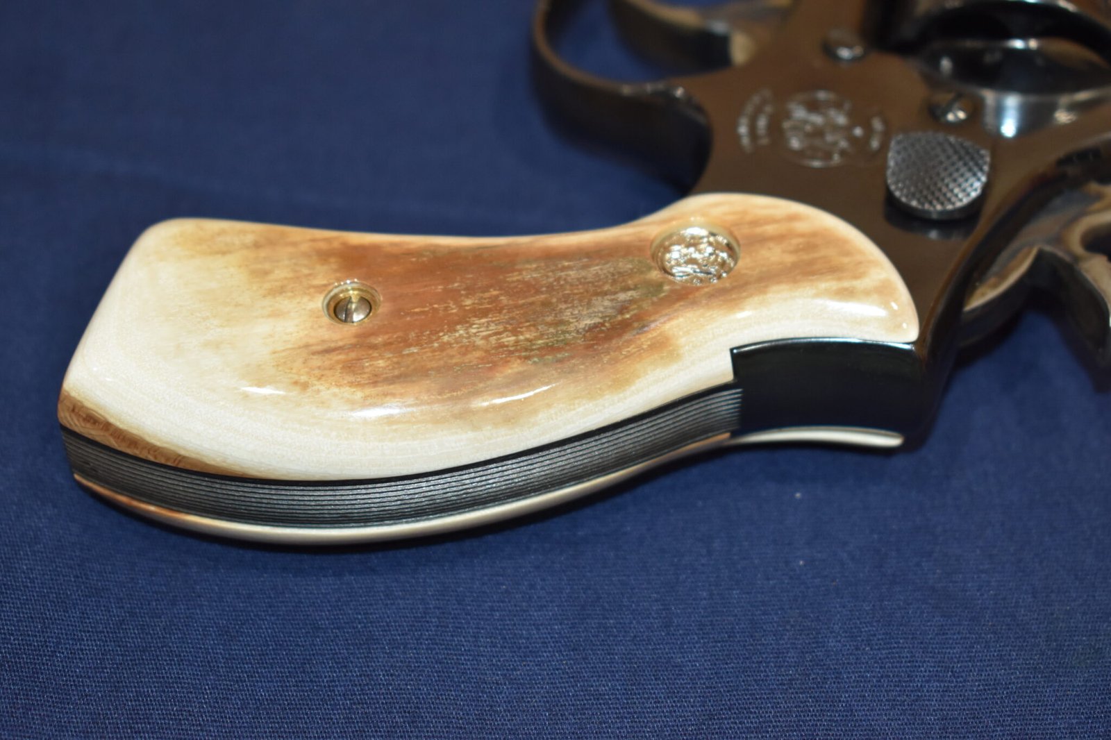 SMITH & WESSON K OR L FRAME MAMMOTH IVORY GRIPS KRBMI4 - Image 5