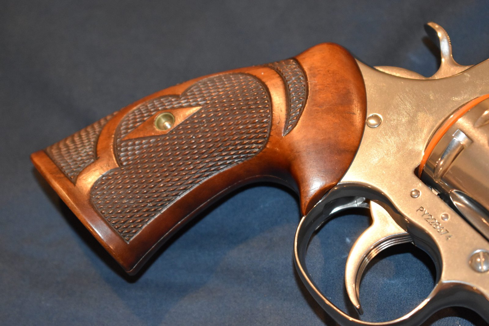 COLT PYTHON / OFFICER'S MPDEL TARGET ORIGINAL ROPER GRIPS CPR2 - Image 11