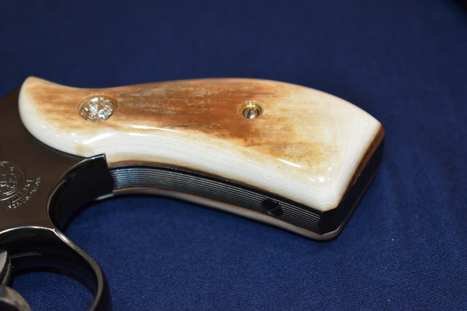 SMITH & WESSON K OR L FRAME MAMMOTH IVORY GRIPS KRBMI4 - Image 11
