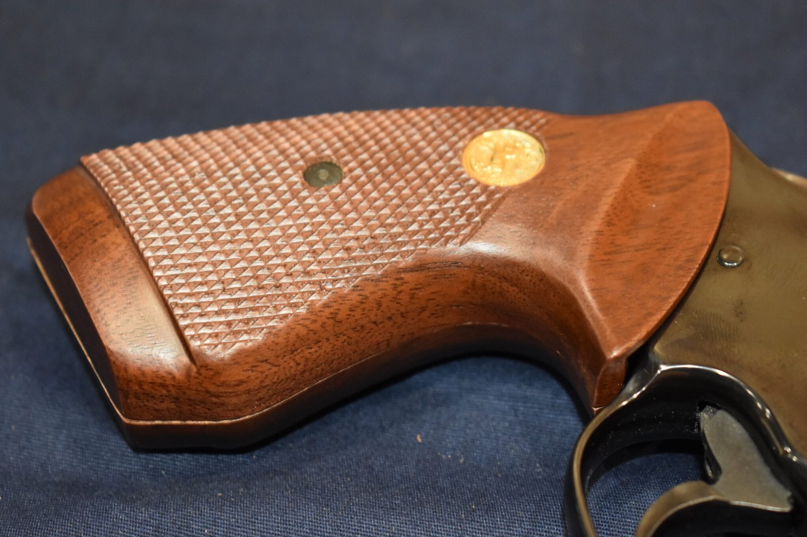 COLT TROOPER MK III FACTORY TARGET GRIPS TMK3-8 - Image 11