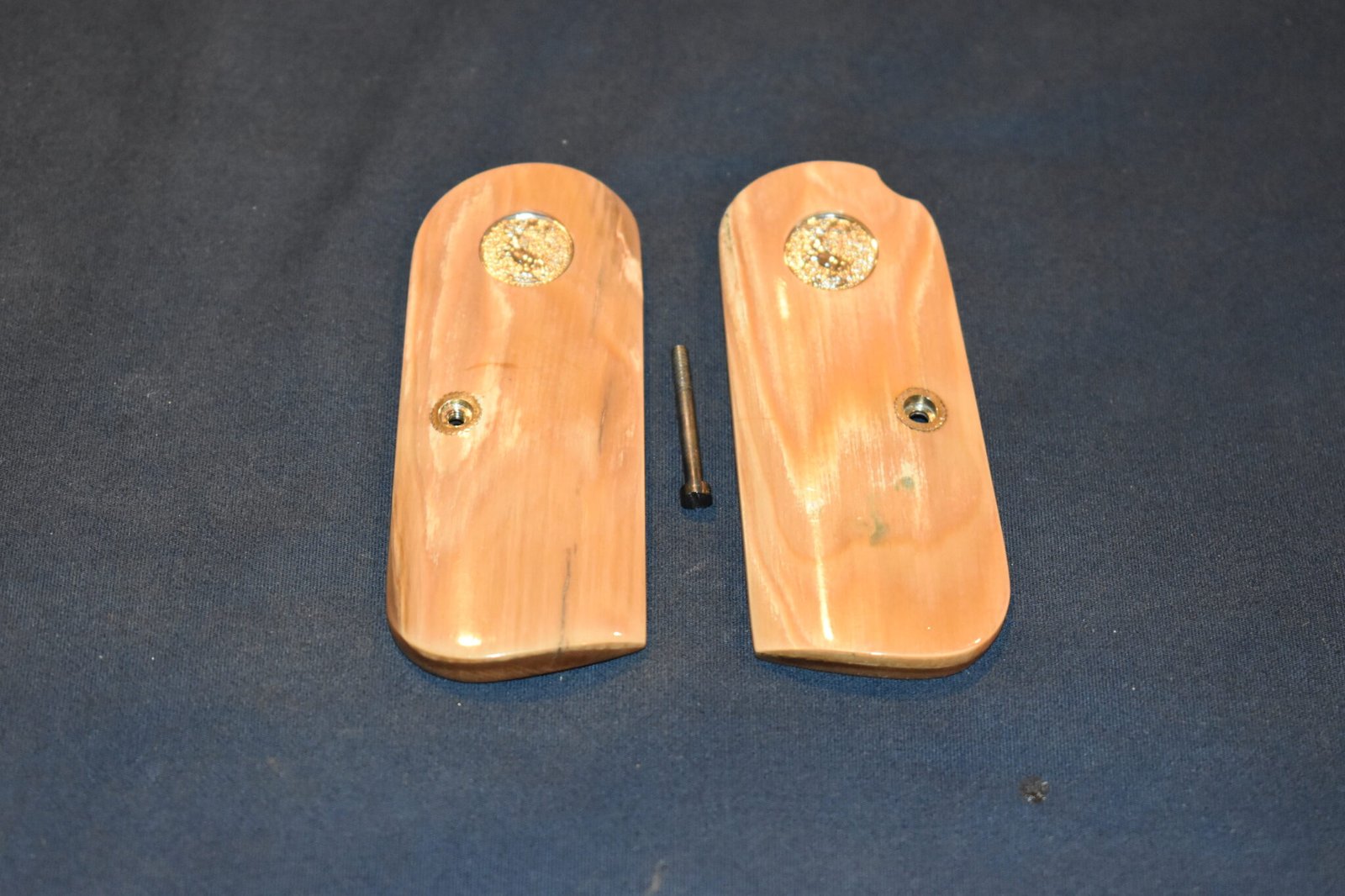COLT 19803 / 1908 POCKET HAMMERLESS MAMMOTH IVORY GRIPS 1903MI1 - Image 2