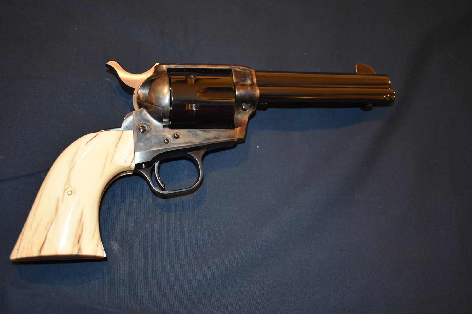 COLT SINGLE ACTION ARMY (S.A.A.) MAMMOTH IVORY GRIPS SAAMI9 - Image 7