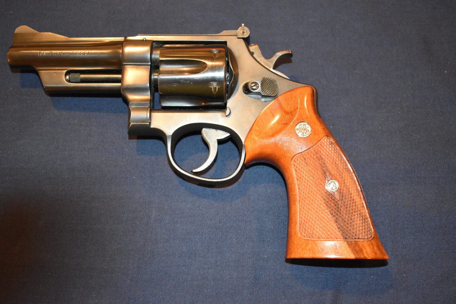 KEITH BROWN CUSTOM SMITH & WESSON N FRAME "COKE BOTTLE" GRIPS KBNCB1 - Image 4