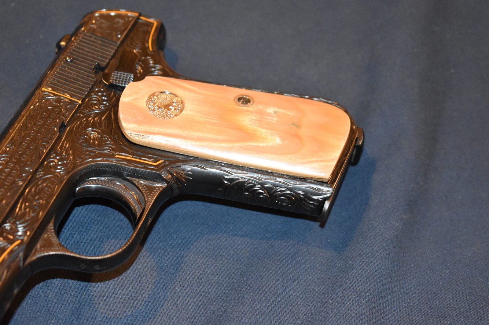 COLT 19803 / 1908 POCKET HAMMERLESS MAMMOTH IVORY GRIPS 1903MI1 - Image 12