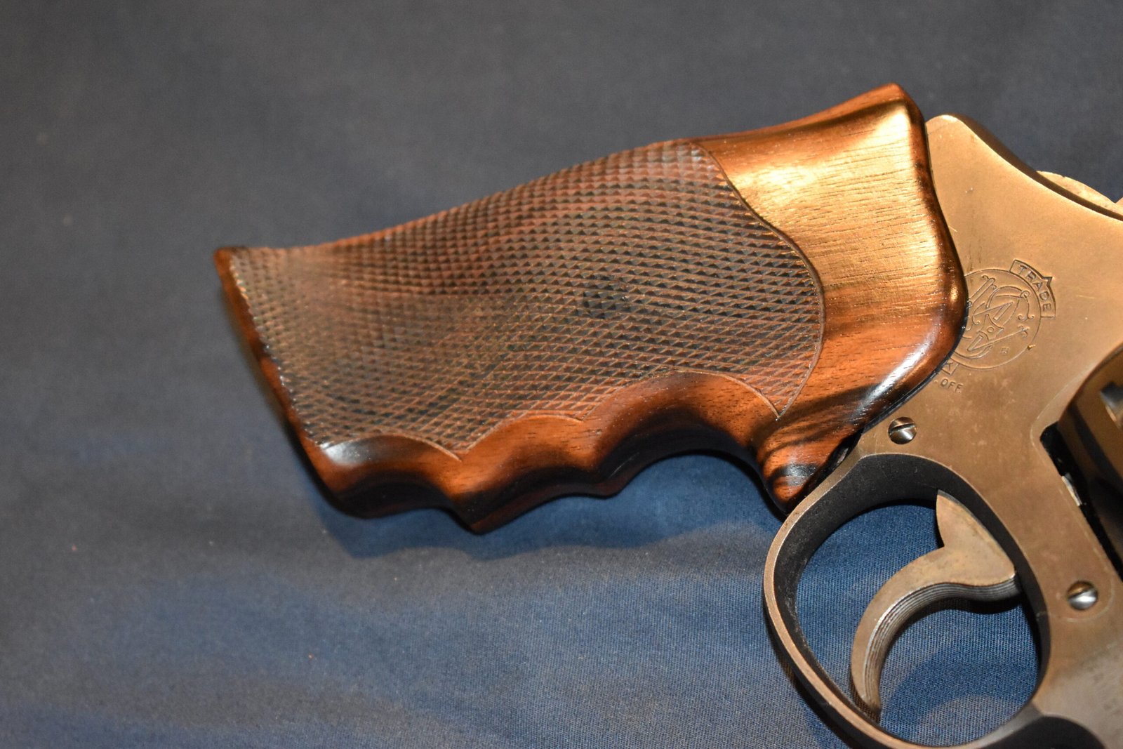 SMITH & WESSON N FRAME FUZZY FARRANT CUSTOM GRIPS SWNFF6 - Image 11