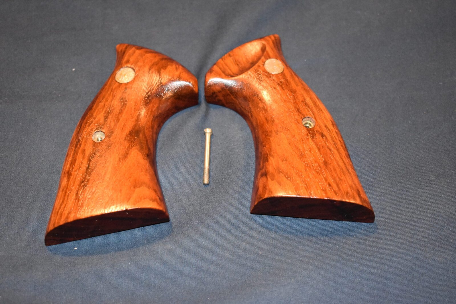 SMITH & WESSON FACTORY K FRAME PRESENTATION TARGET GRIPS KPT17 - Image 2