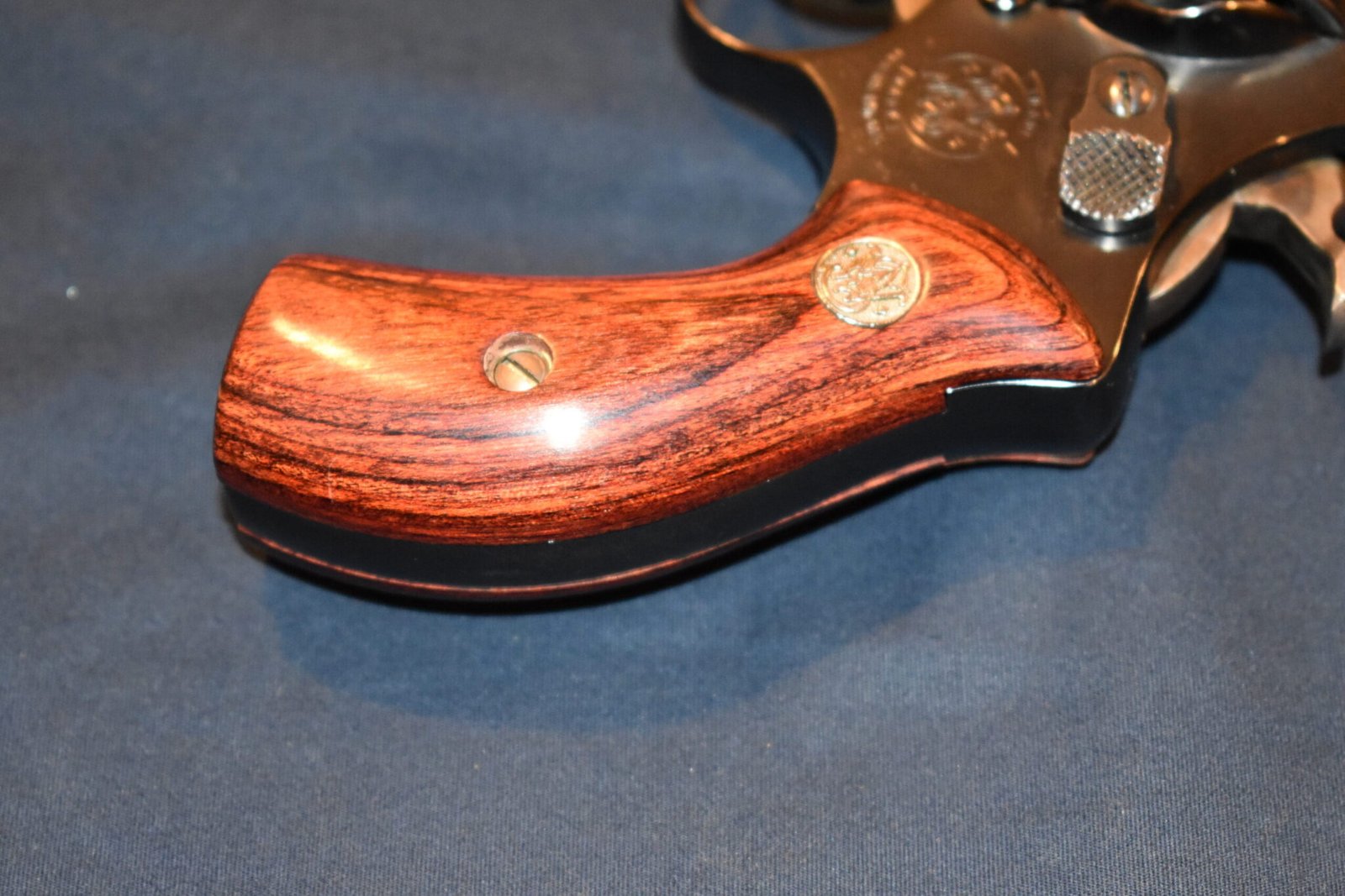 SMITH & WESSON J FRAME PRESENTATION GRIPS JPMRB6 - Image 5
