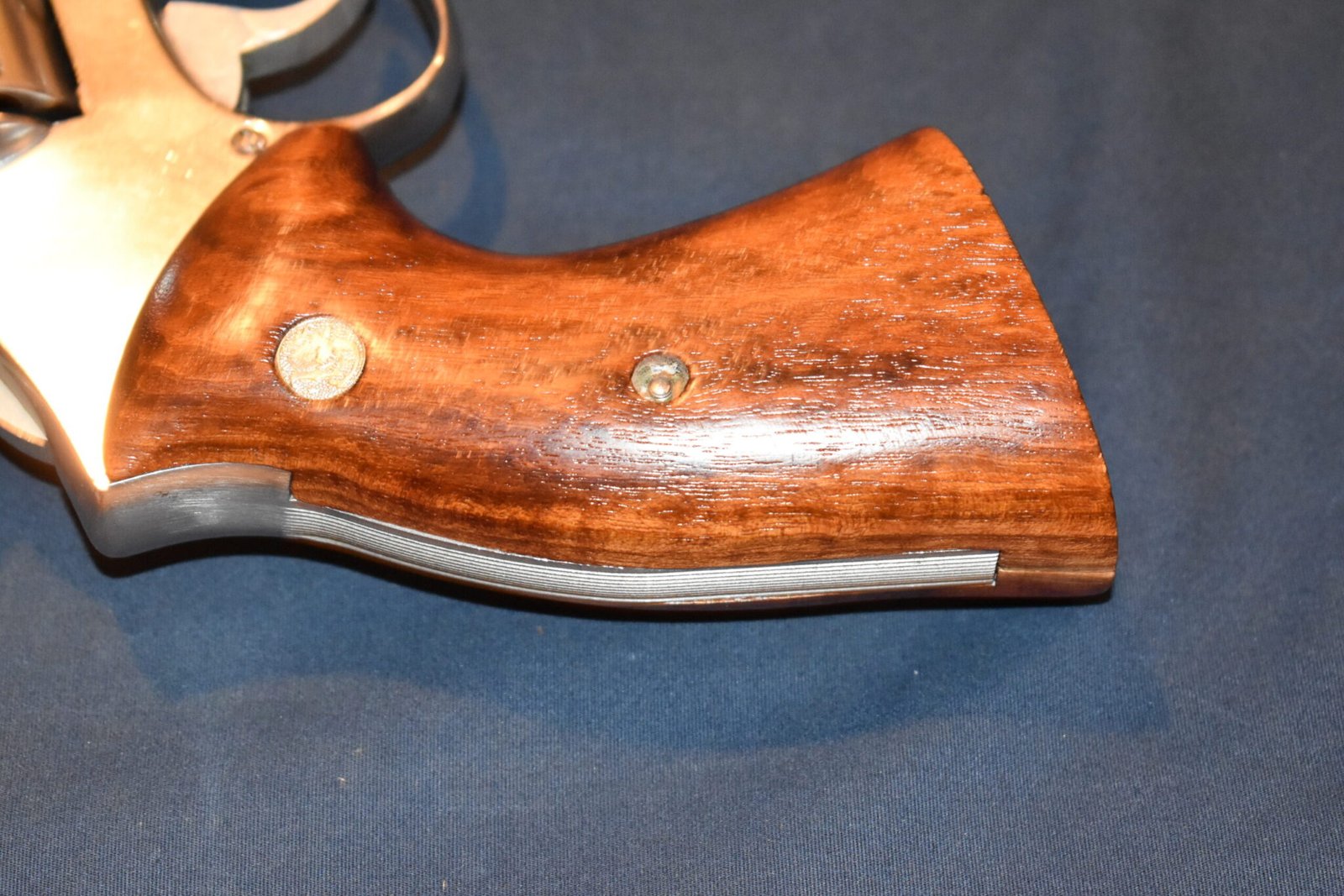 SMITH & WESSON FACTORY K FRAME PRESENTATION TARGET GRIPS KPT17 - Image 6