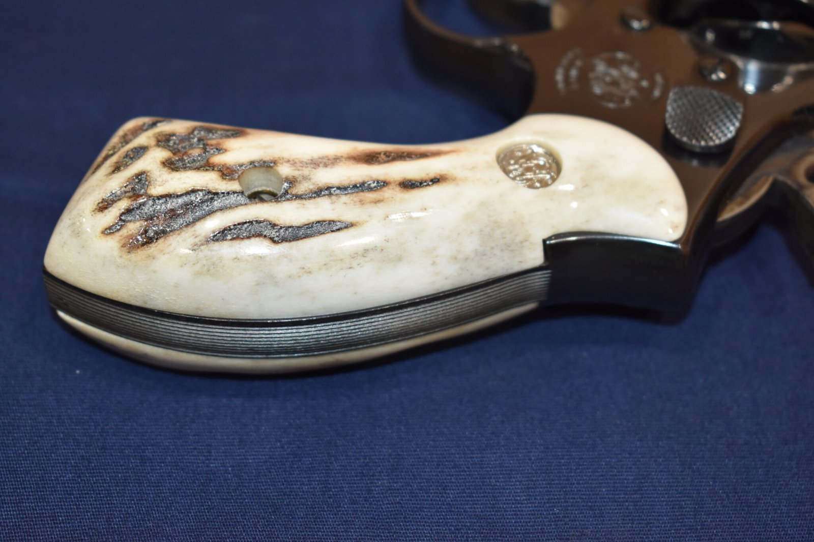 SMITH & WESSON K FRAME ROUND BUTT VINTAGE SAMBAR STAG KSRB20 - Image 5