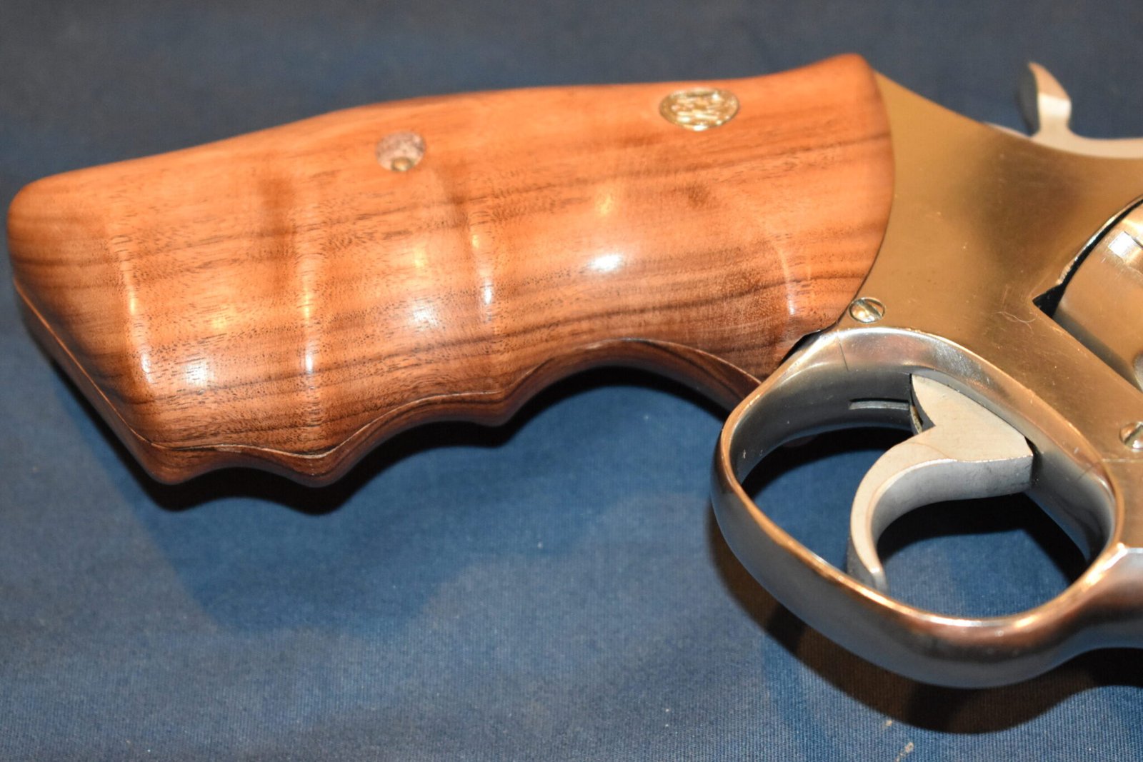 SMITH & WESSON K FRAME SQUARE BUTT FACTORY COMBAT GRIPS KSQC4 - Image 11