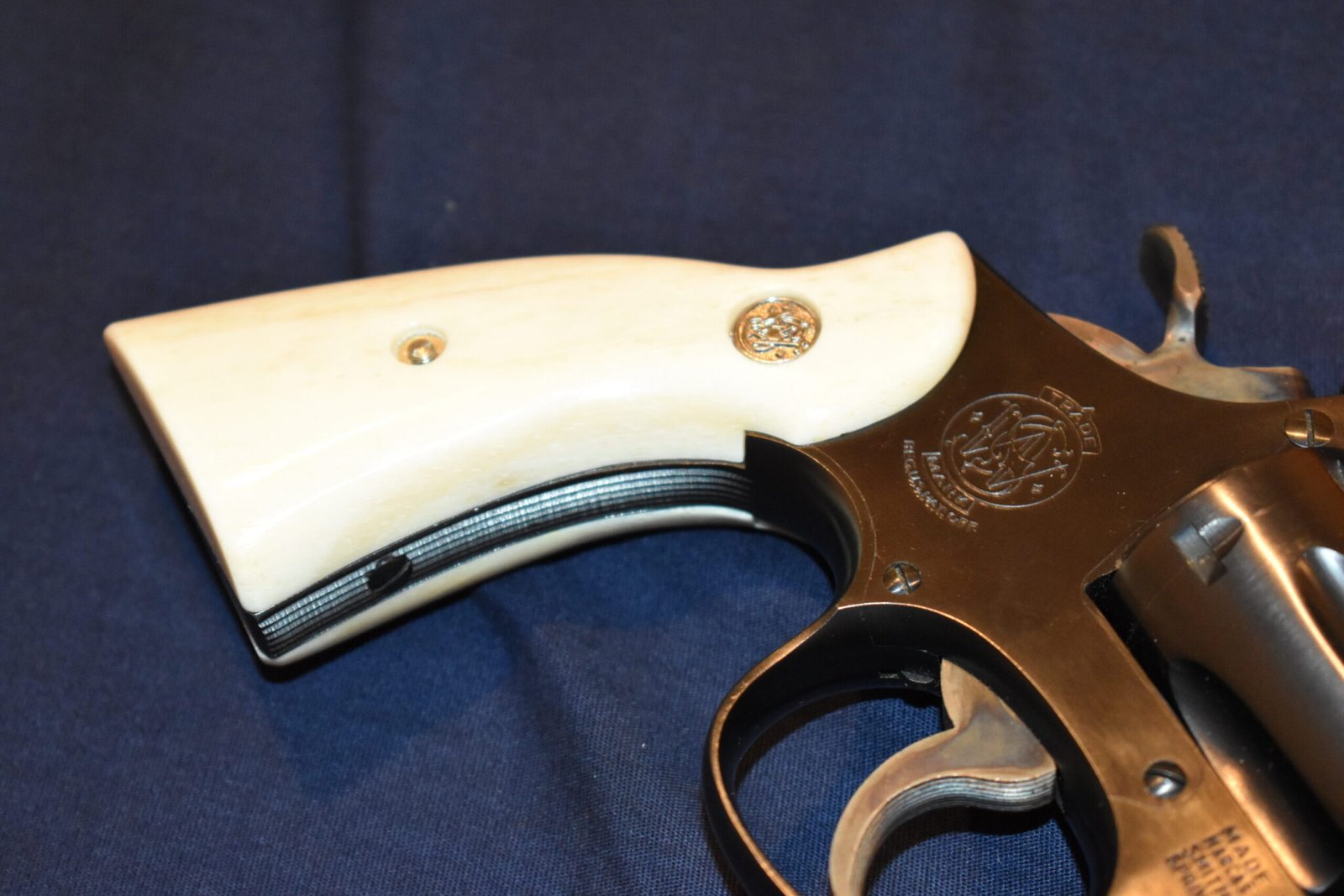 SMITH & WESSON K OR L FRAME SQUARE BUTT GIRAFFE BONE GRIPS KSQBGB1 - Image 11