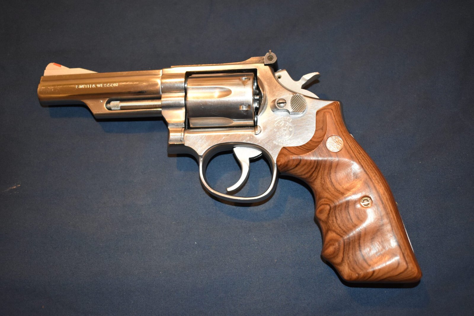 SMITH & WESSON K FRAME SQUARE BUTT FACTORY COMBAT GRIPS KSQC5 - Image 4