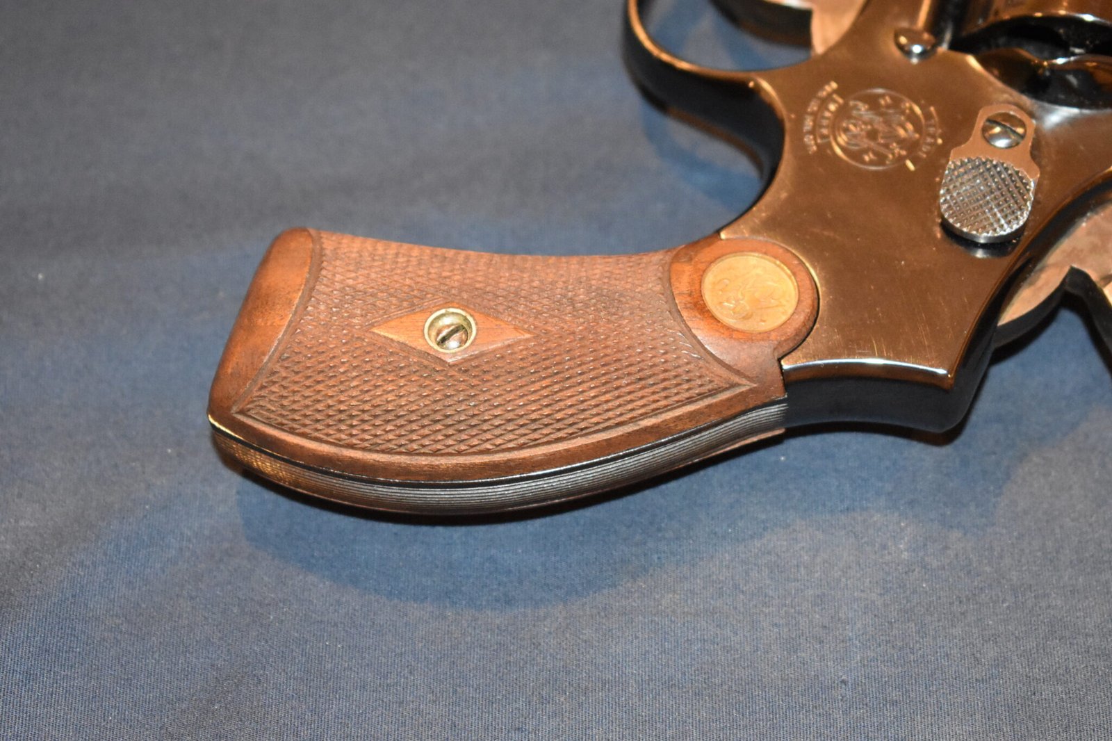 SMITH & WESSON K FRAME PRE-WAR ROUND BUTT SERVICE GRIPS K-23 - Image 5