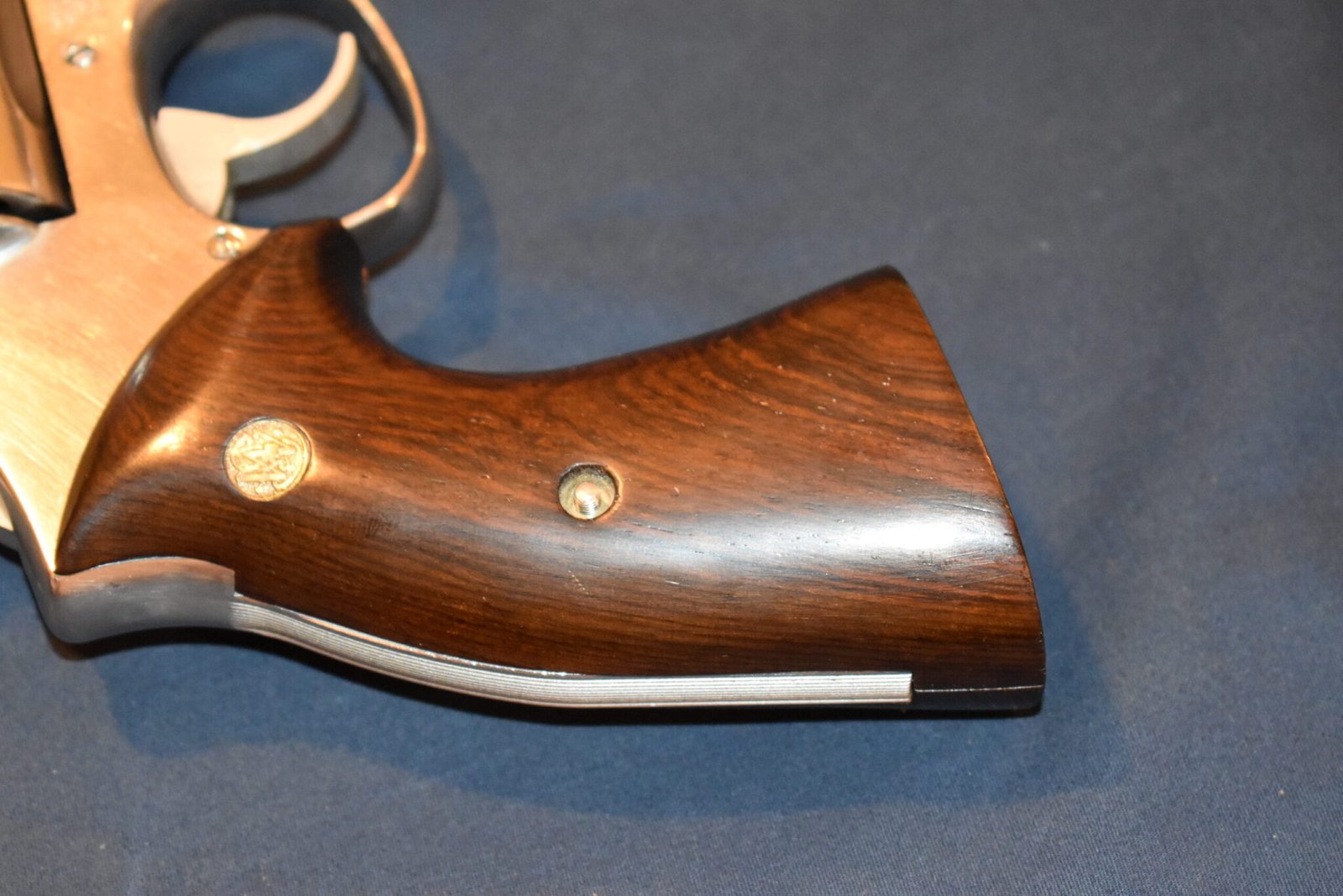 SMITH & WESSON FACTORY K FRAME ROSEWOOD PRESENTATION TARGET GRIPS KPT18 - Image 6