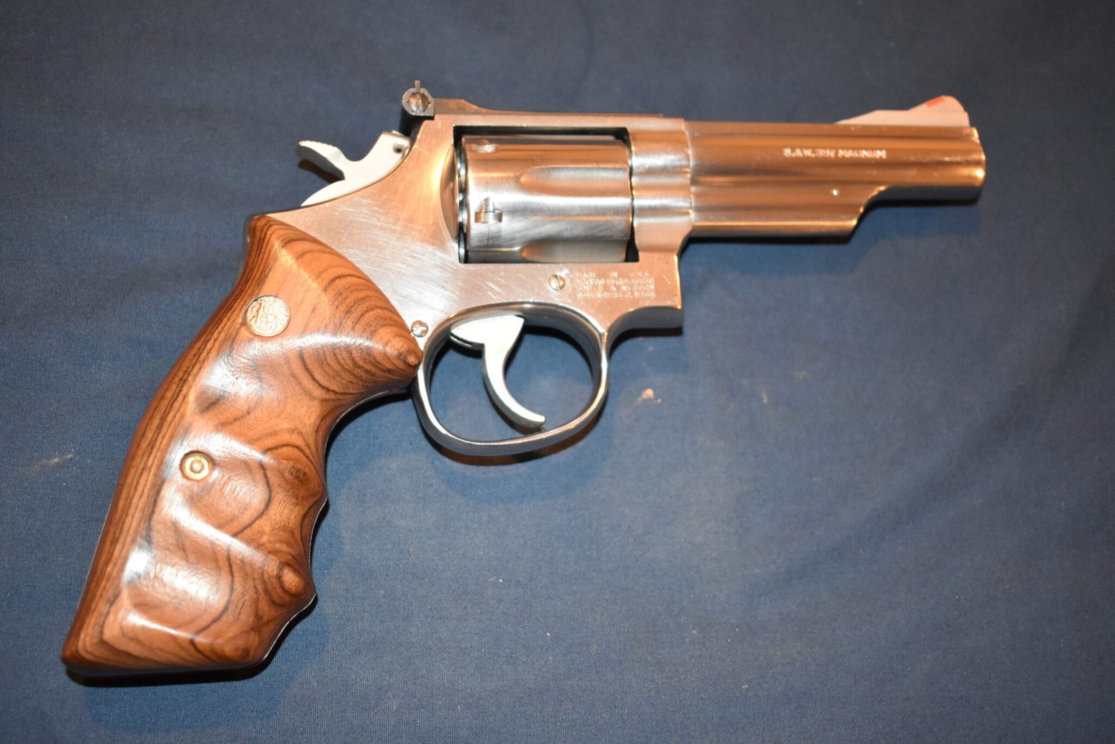 SMITH & WESSON K FRAME SQUARE BUTT FACTORY COMBAT GRIPS KSQC5 - Image 7