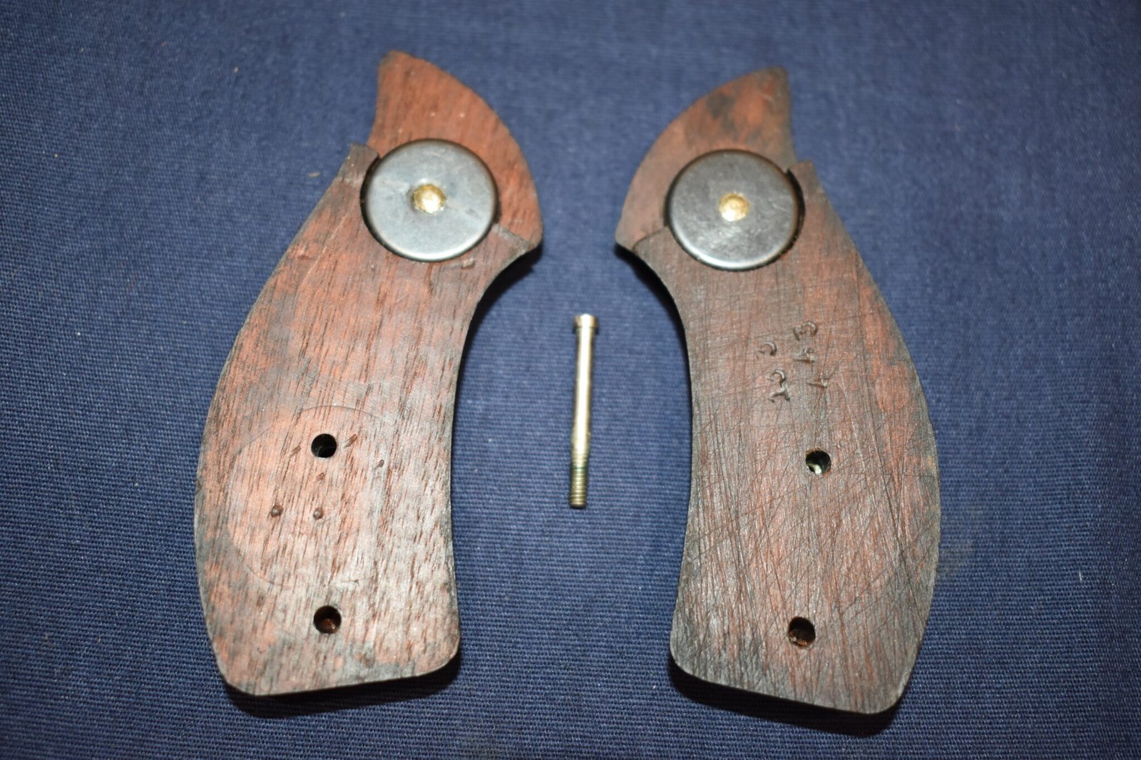 SMITH & WESSON J FRAME DIAMOND MAGNA GRIPS JDM7 - Image 3