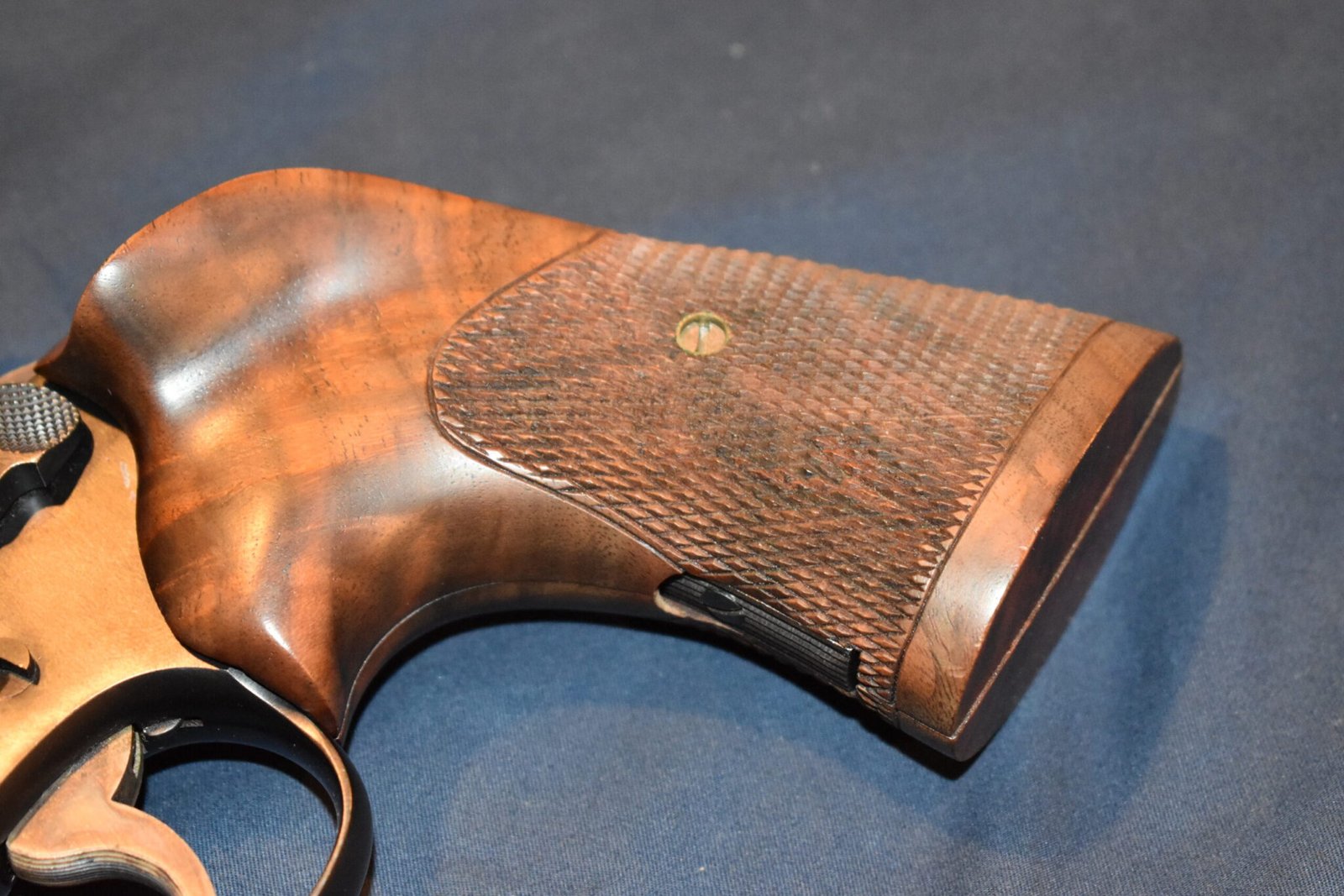 SMITH & WESSON K FRAME LEW SANDERSON CUSTOM GRIPS SWKLS4 - Image 12
