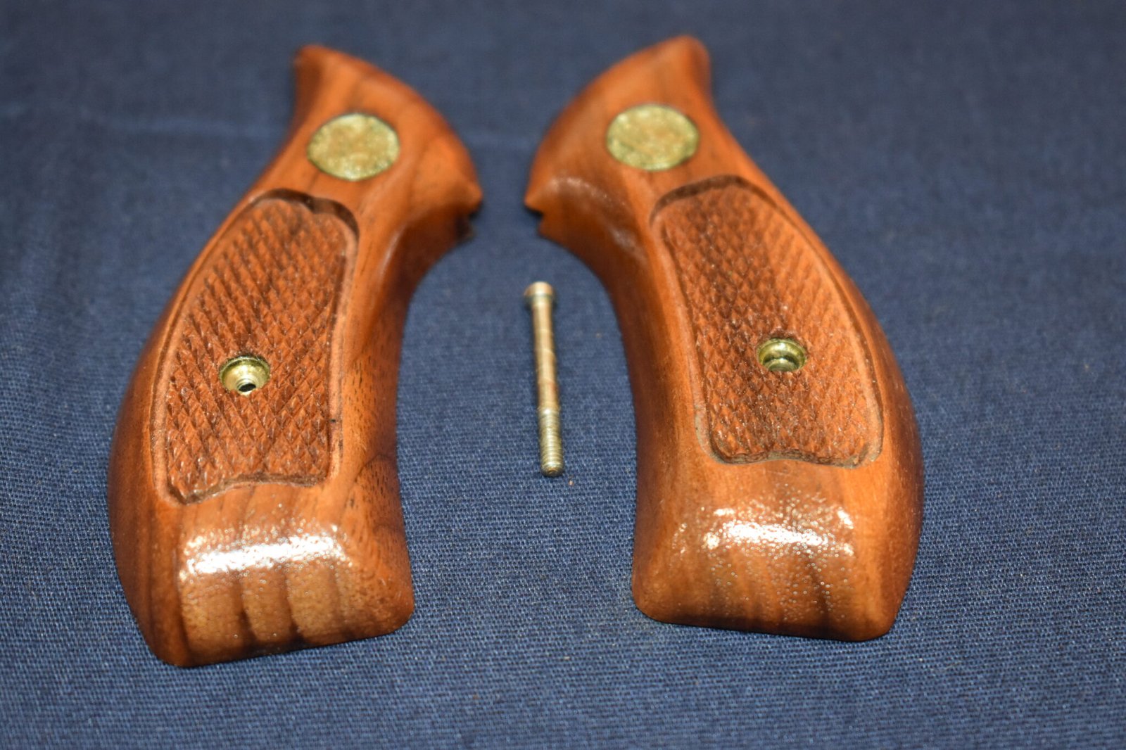 SMITH & WESSON J FRAME MAGNA GRIPS JRBM6 - Image 2