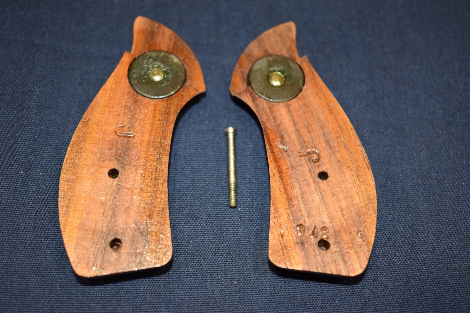 SMITH & WESSON J FRAME MAGNA GRIPS JRBM6 - Image 3
