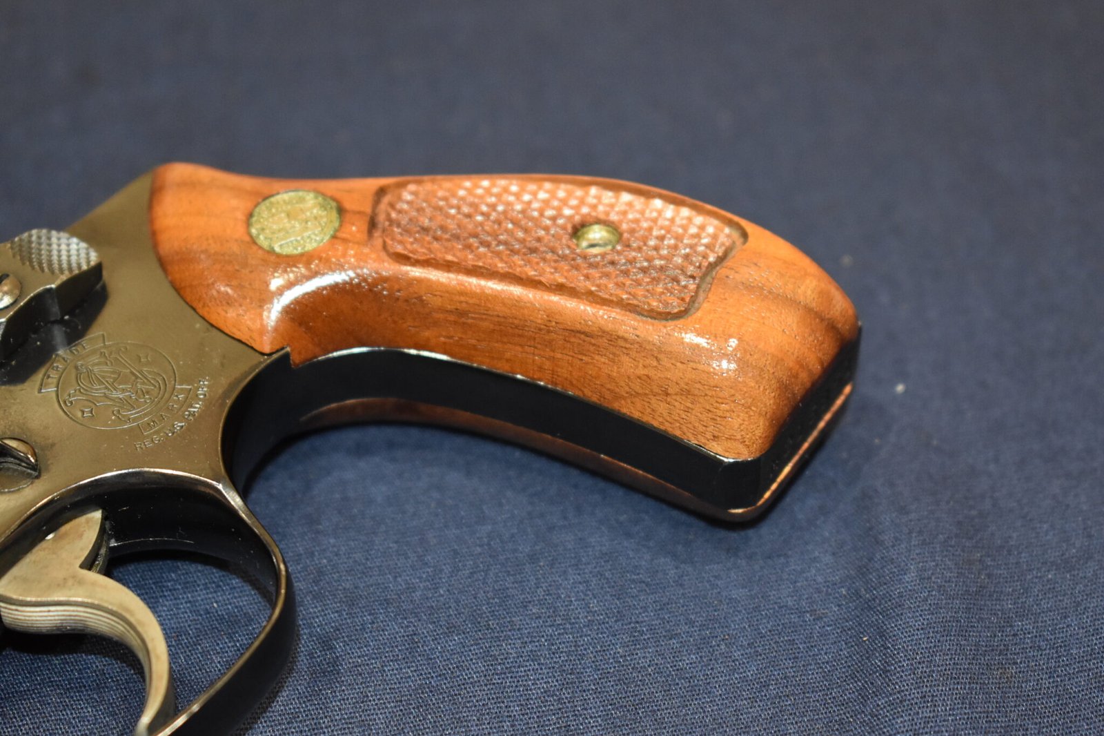 SMITH & WESSON J FRAME MAGNA GRIPS JRBM6 - Image 12