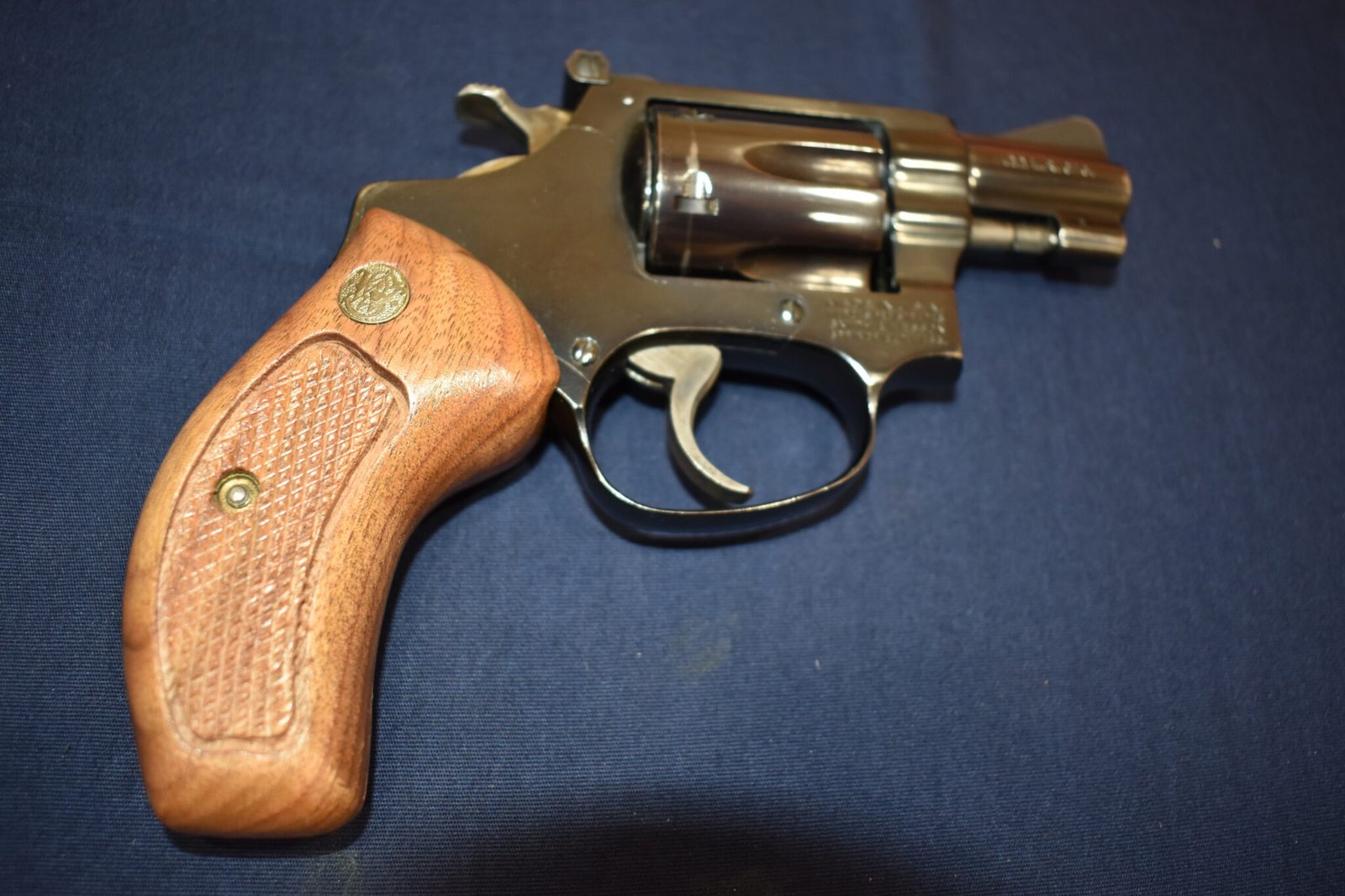 SMITH & WESSON J FRAME ROUND BUTT TARGET GRIP JRBT6 - Image 7