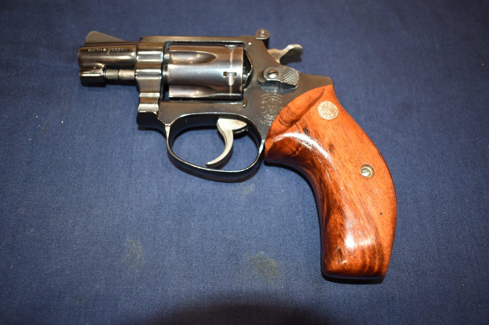 SMITH & WESSON J FRAME ROUND BUTT TARGET GRIP JRBT5 - Image 4