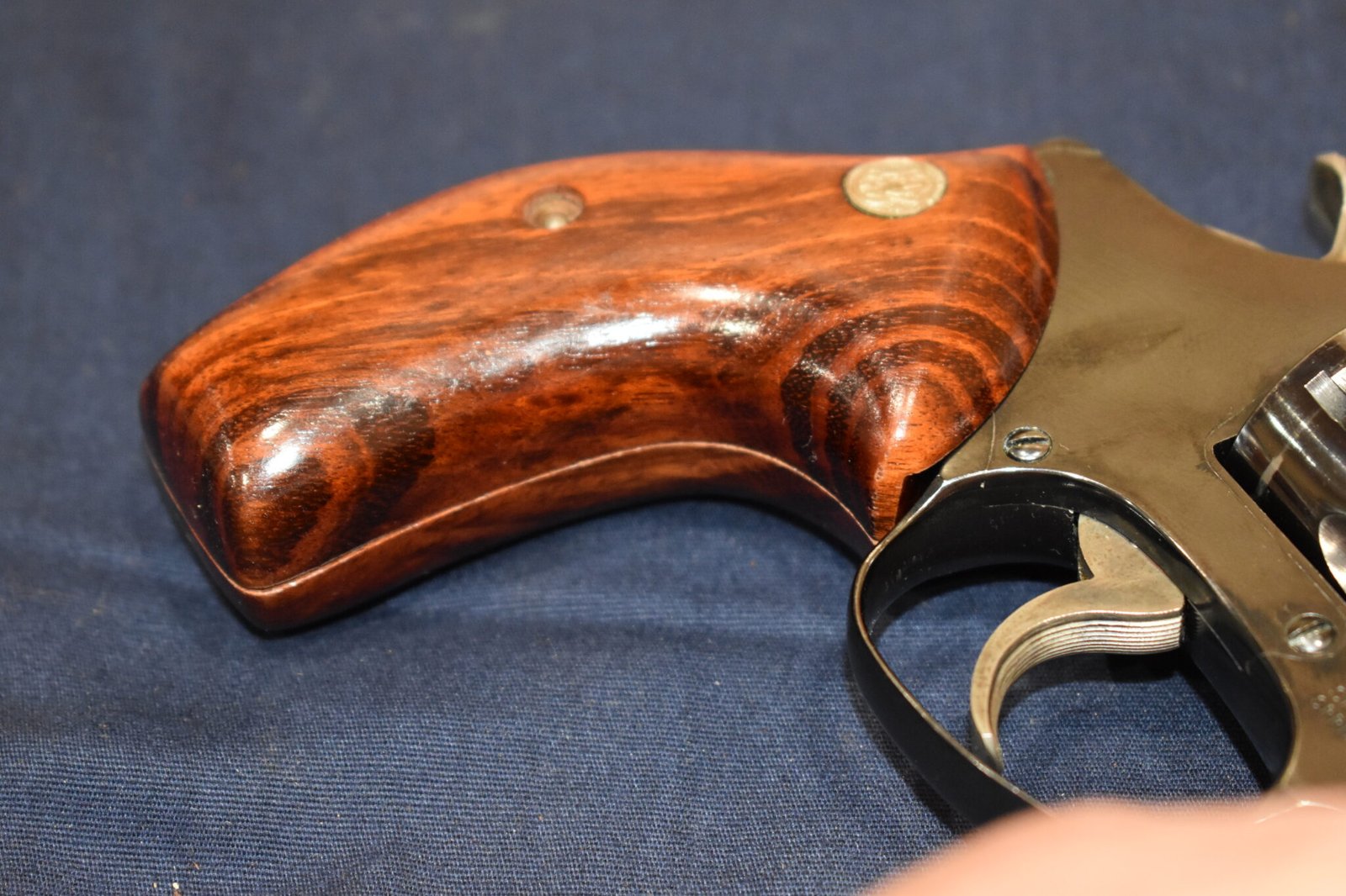 SMITH & WESSON J FRAME ROUND BUTT TARGET GRIP JRBT5 - Image 11