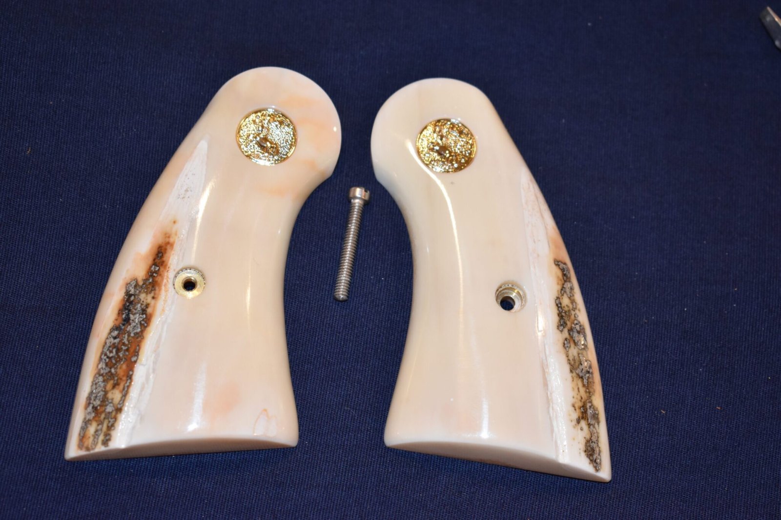 COLT PYTHON FOSSILIZED WALRUS IVORY GRIPS FWIP1 - Image 2