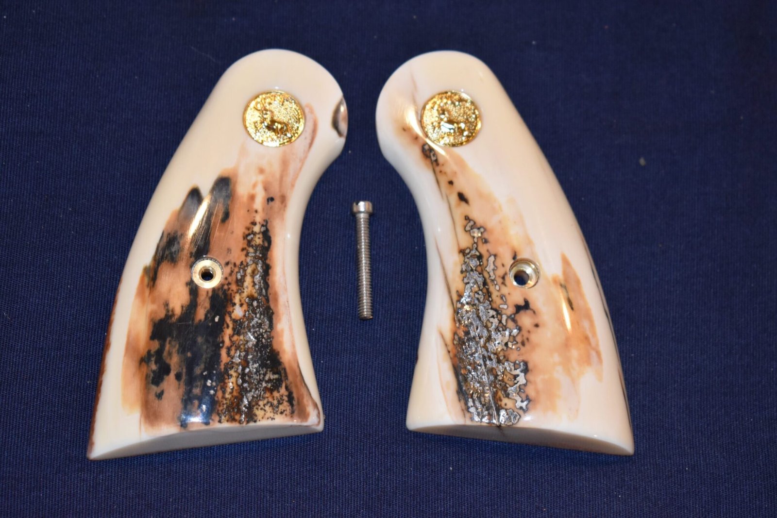 COLT PYTHON FOSSILIZED WALRUS IVORY GRIPS FWIP3