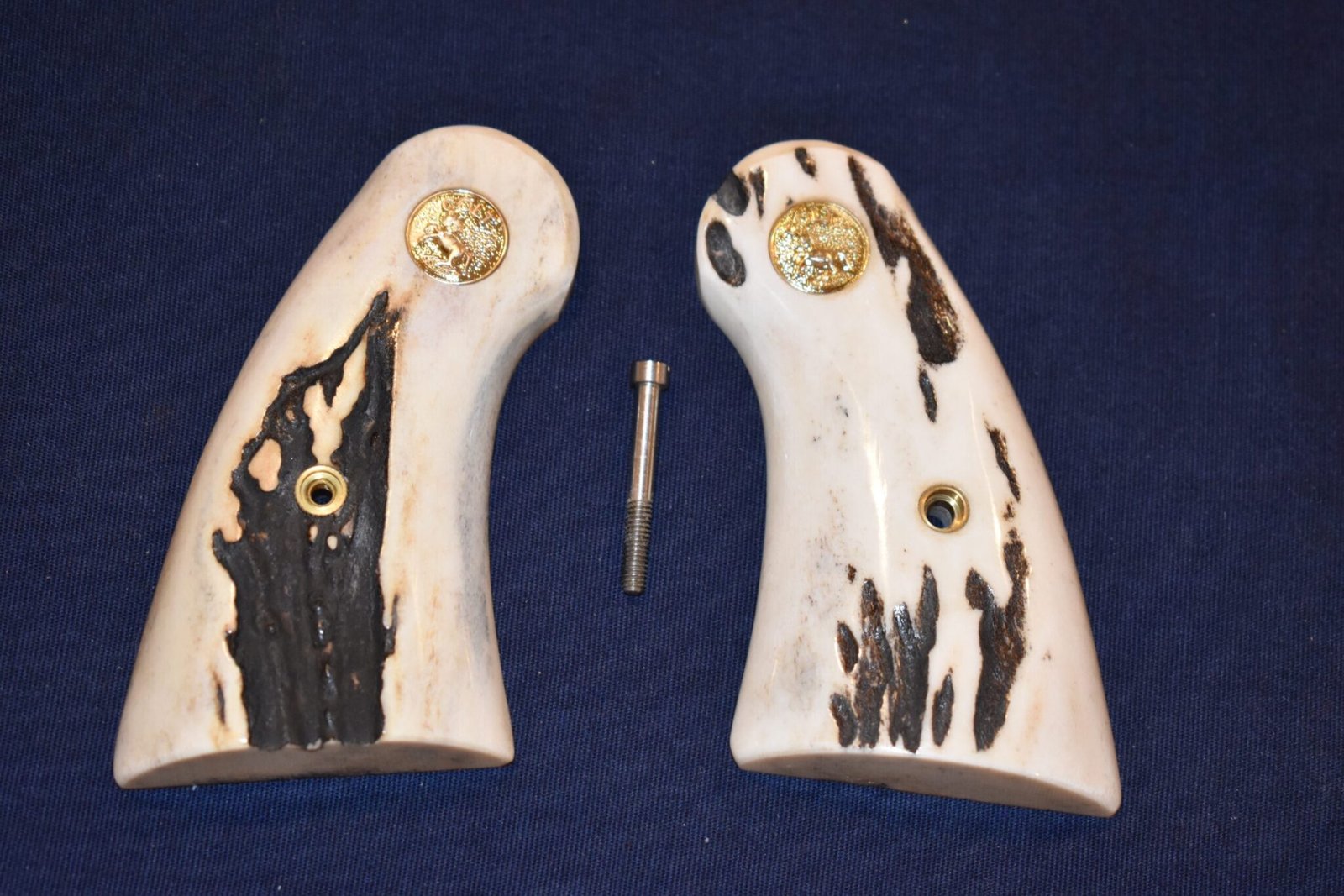 COLT PYTHON SAMBAR STAG GRIPS CPSS15