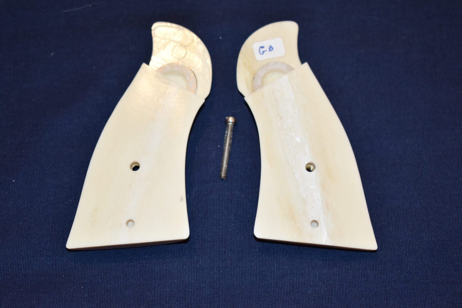 SMITH & WESSON N FRAME GIRAFFE BONE GRIPS SWNGB4 - Image 3