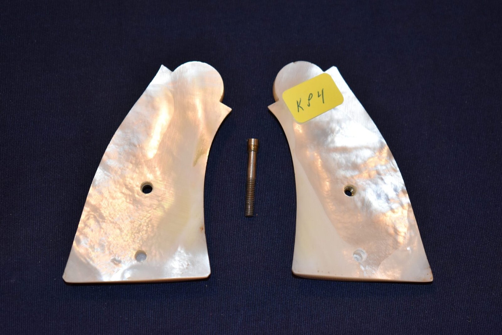SMITH & WESSON K FRAME CHECKEREDMOTHER OF PEARL GRIPS KP4 - Image 3
