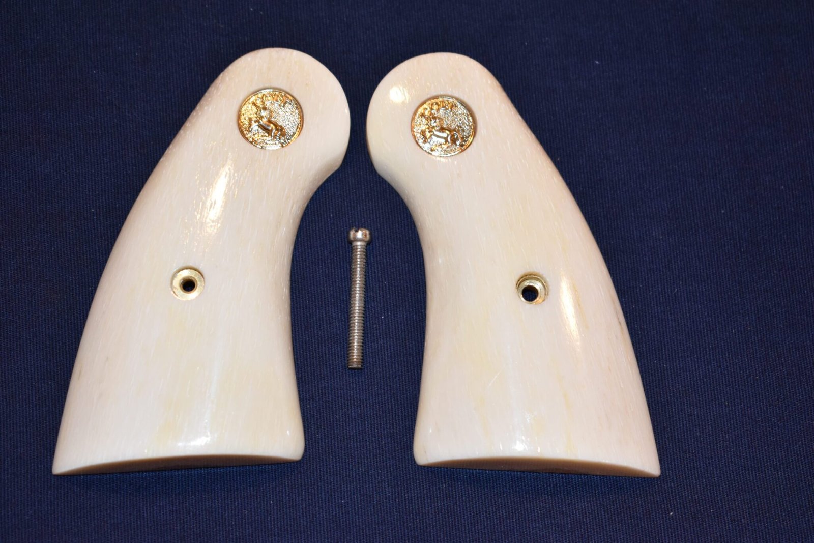 COLT PYTHON PREMIUM GRADE GIRAFFE BONE GRIPS CPGB9