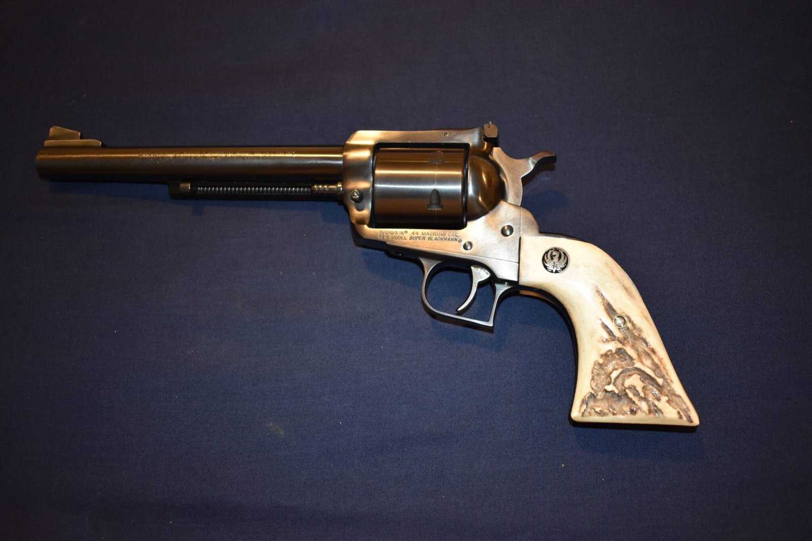 RUGER SUPER BLACKHAWK SAMBAR STAG GRIPS RSBHS6 - Image 4