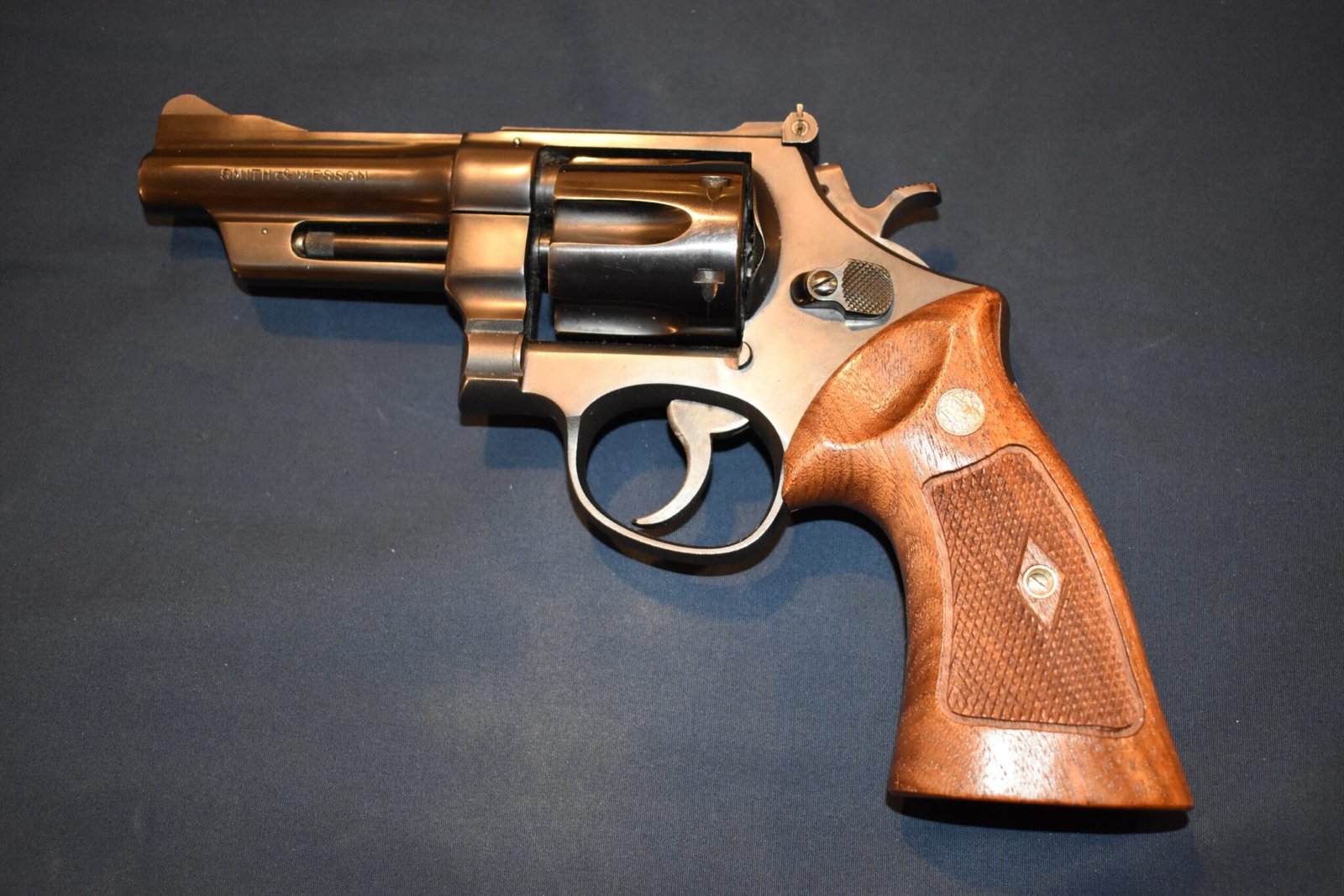 SMITH & WESSON N FRAME DIAMOND TARGET GRIPS NDT4 - Image 4